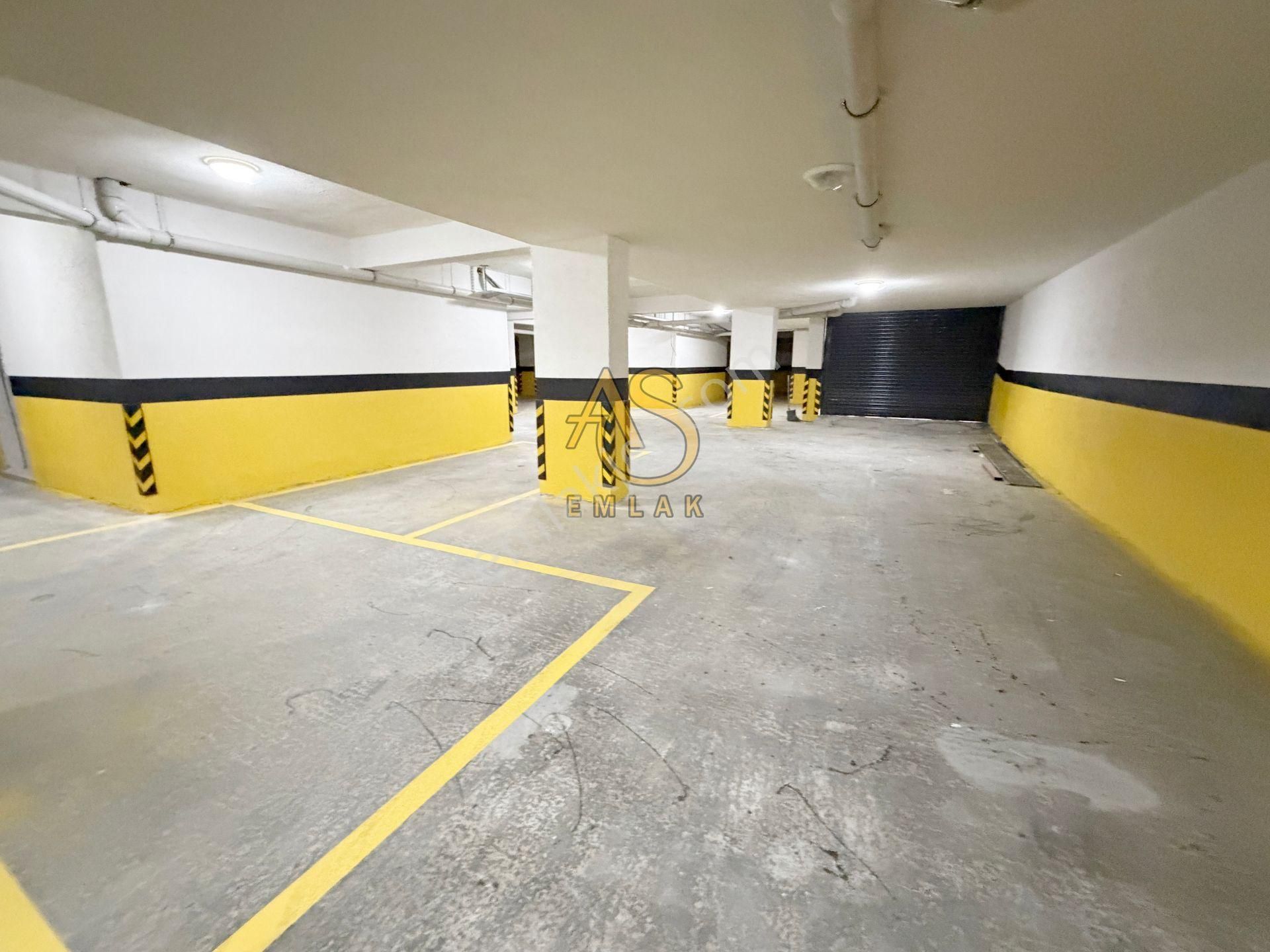 As Emlaktan 3+2 Sıfır Binada İcadiyede Otoparklı Manzaralı Dublex - Görsel 32