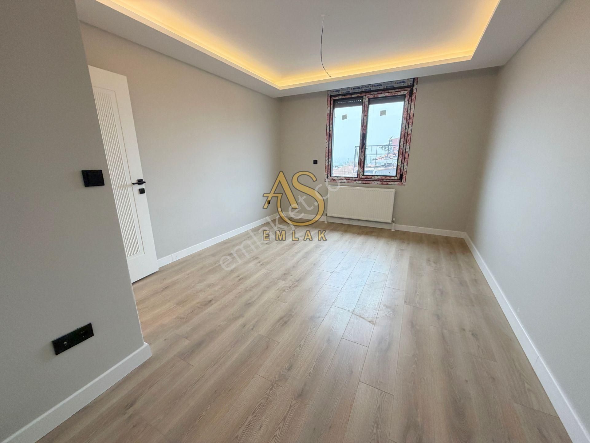 As Emlaktan 3+2 Sıfır Binada İcadiyede Otoparklı Manzaralı Dublex - Görsel 12