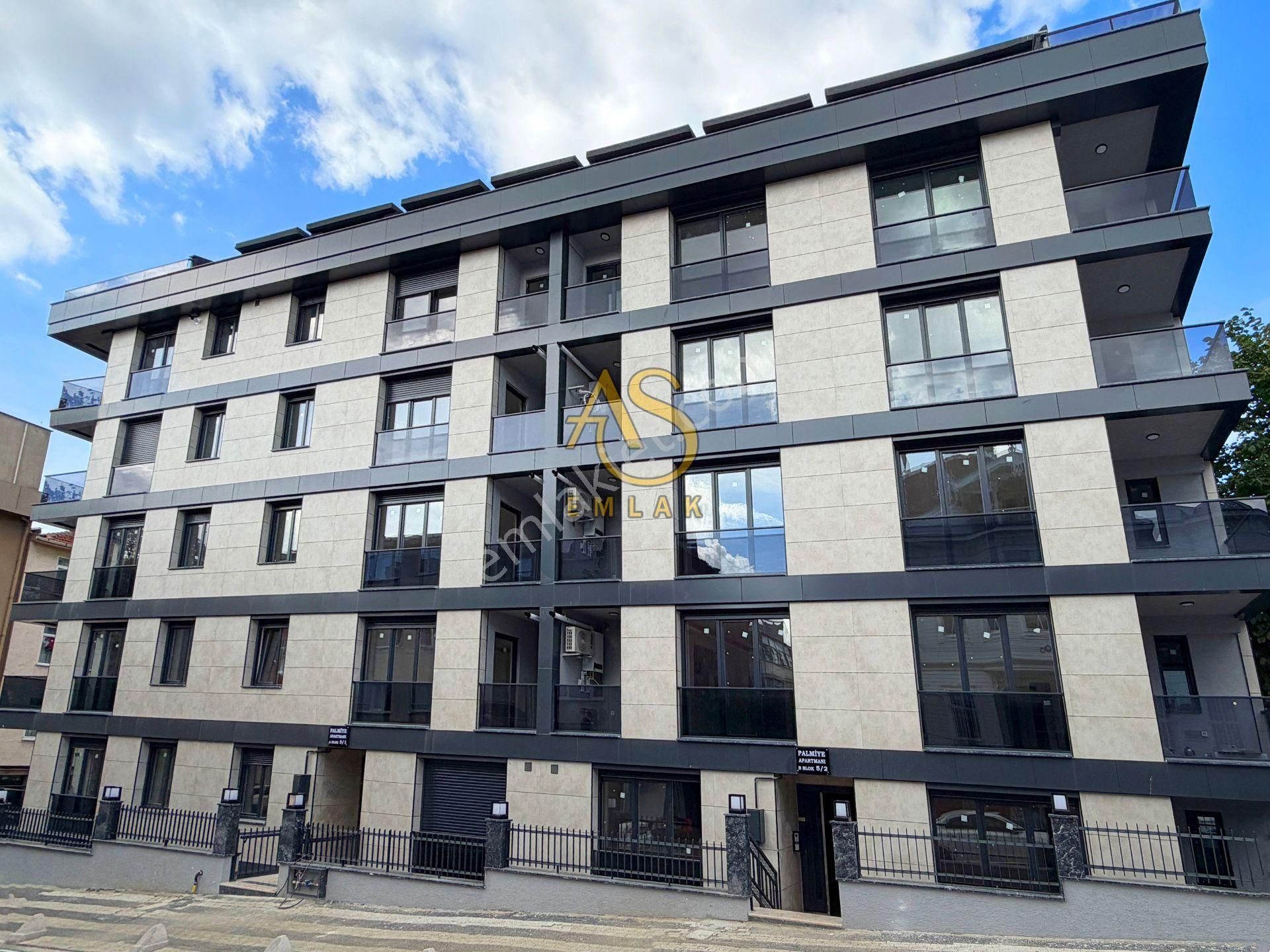 As Emlaktan 3+2 Sıfır Binada İcadiyede Otoparklı Manzaralı Dublex