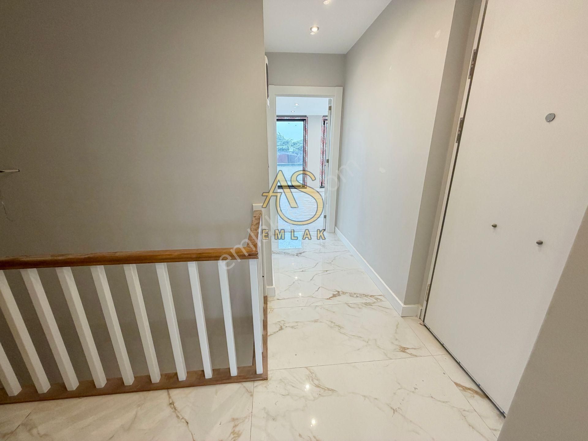 As Emlaktan 3+2 Sıfır Binada İcadiyede Otoparklı Manzaralı Dublex - Görsel 16