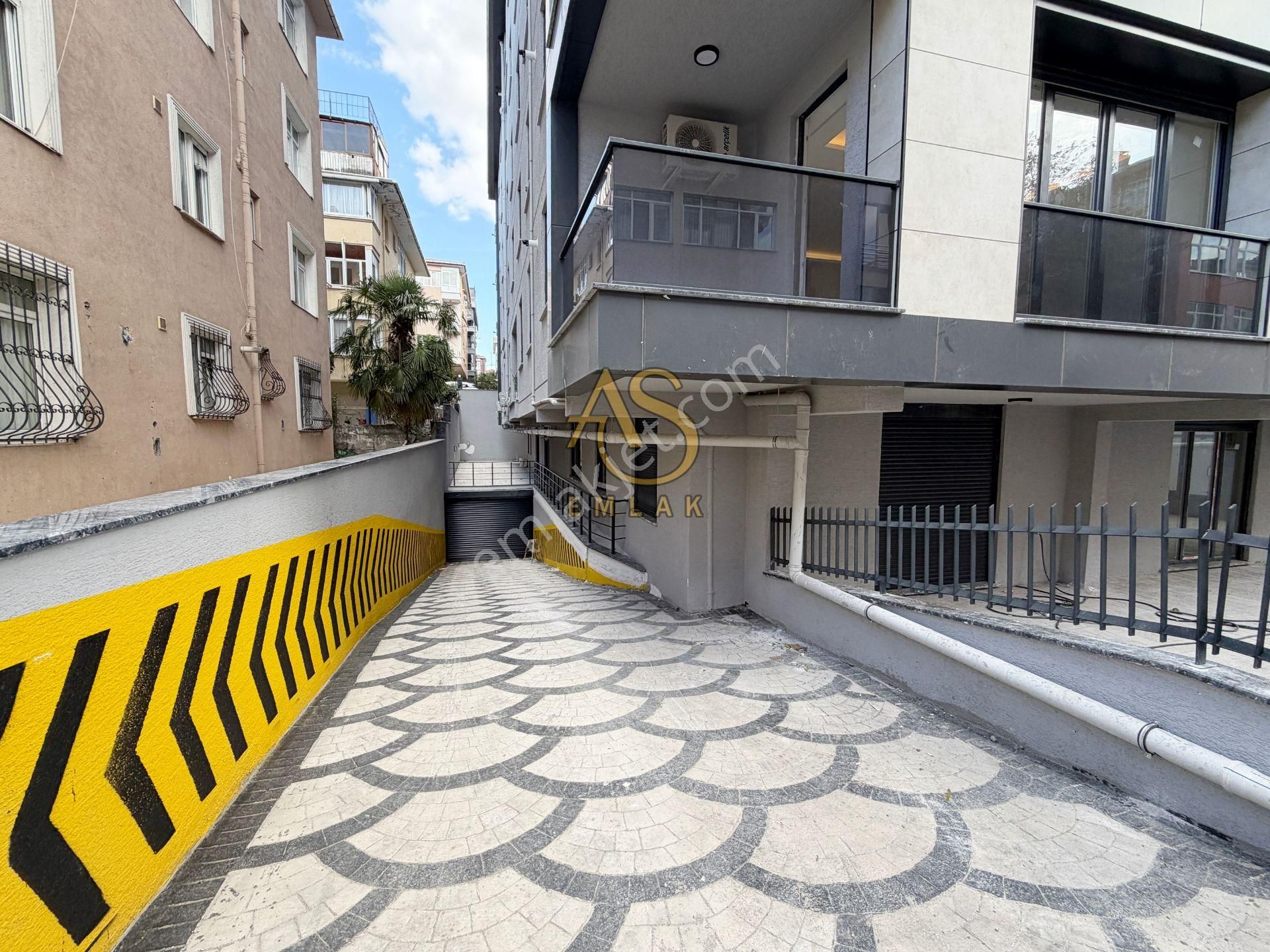 As Emlaktan 3+2 Sıfır Binada İcadiyede Otoparklı Manzaralı Dublex - Görsel 33