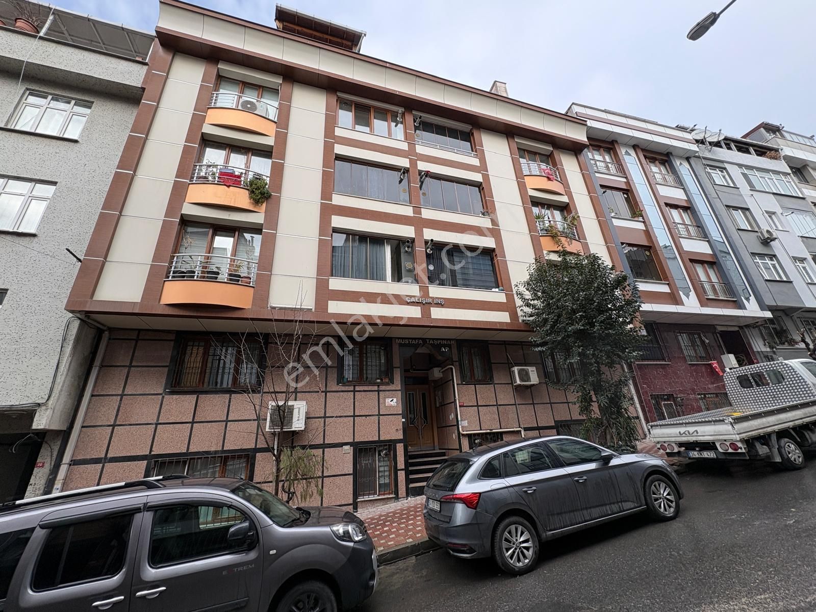 Mollateam Bayrampaşa Kartaltepe Gazikemal Caddesinde Satılık Dubleks