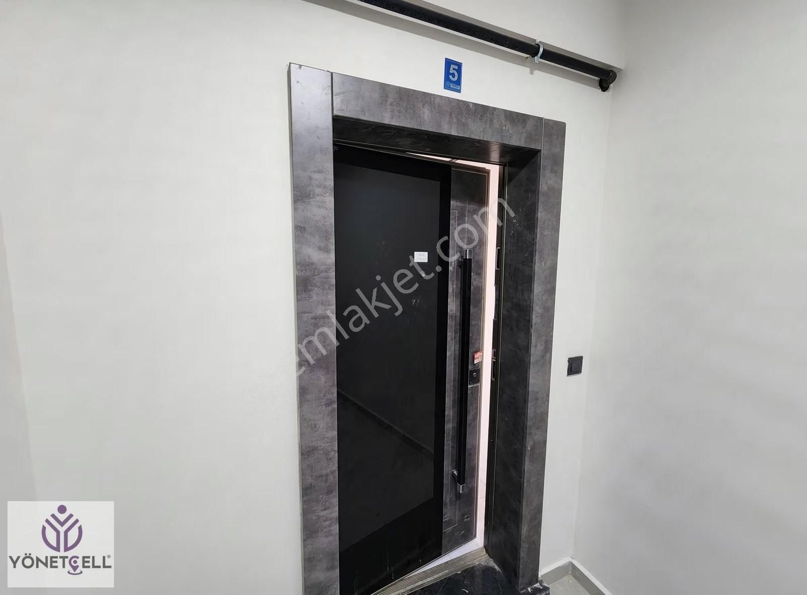 Yönetcell'den Meram Gödene Evlerin'de Kiralık Geniş 2+1 Daire