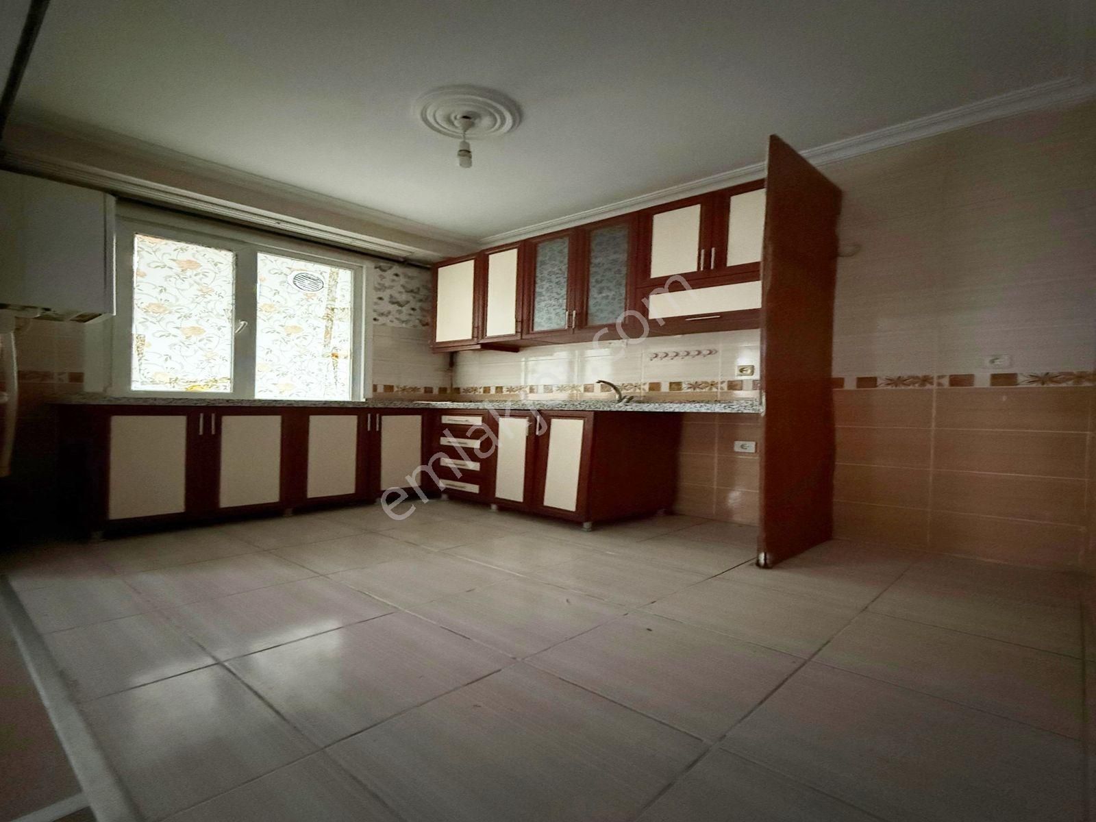 Çınar Mahallesi 2+1 Kiralık Daire Kot Farkından Arakatı Gibi !!! - Görsel 2