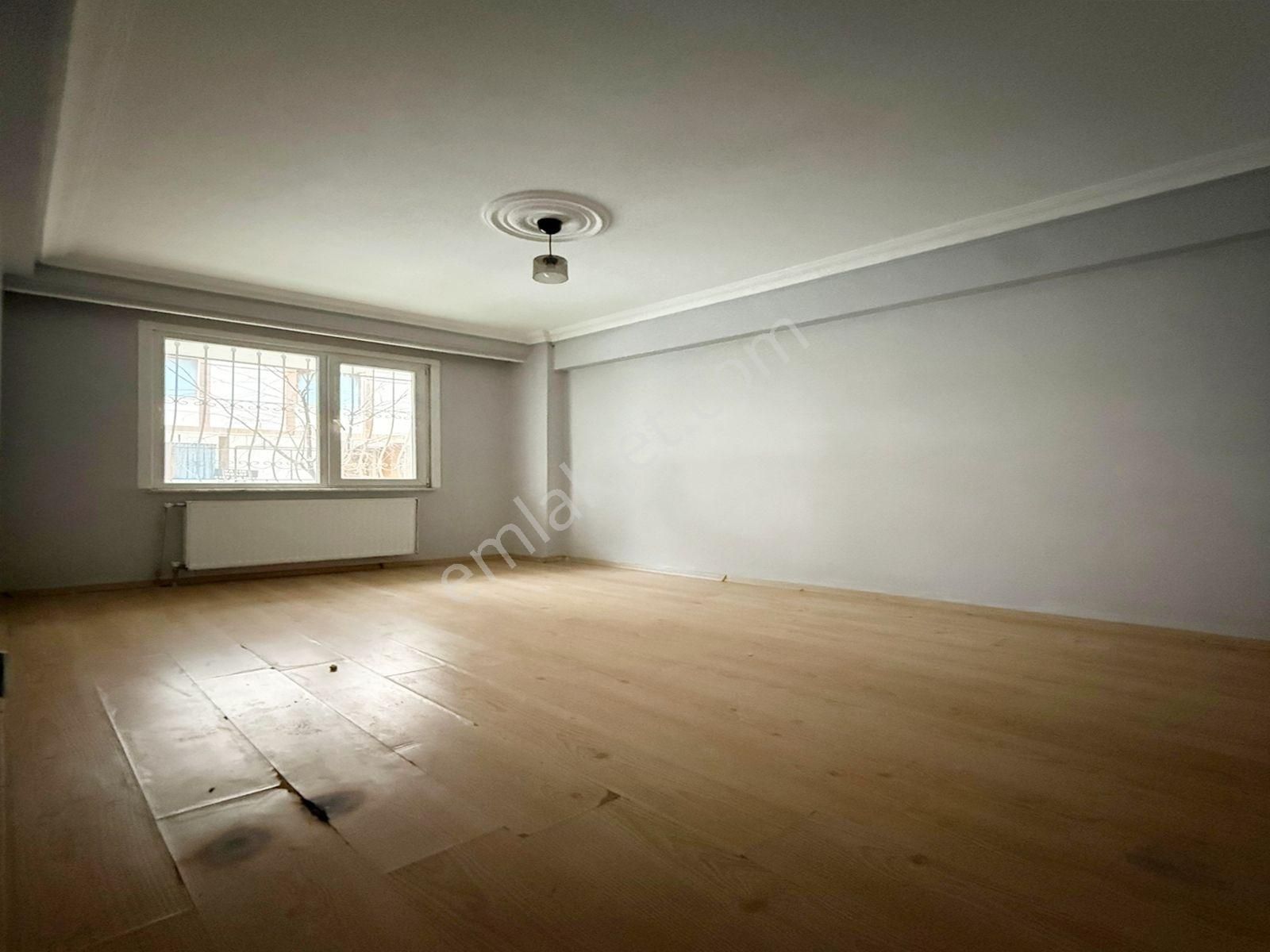 Çınar Mahallesi 2+1 Kiralık Daire Kot Farkından Arakatı Gibi !!! - Görsel 3