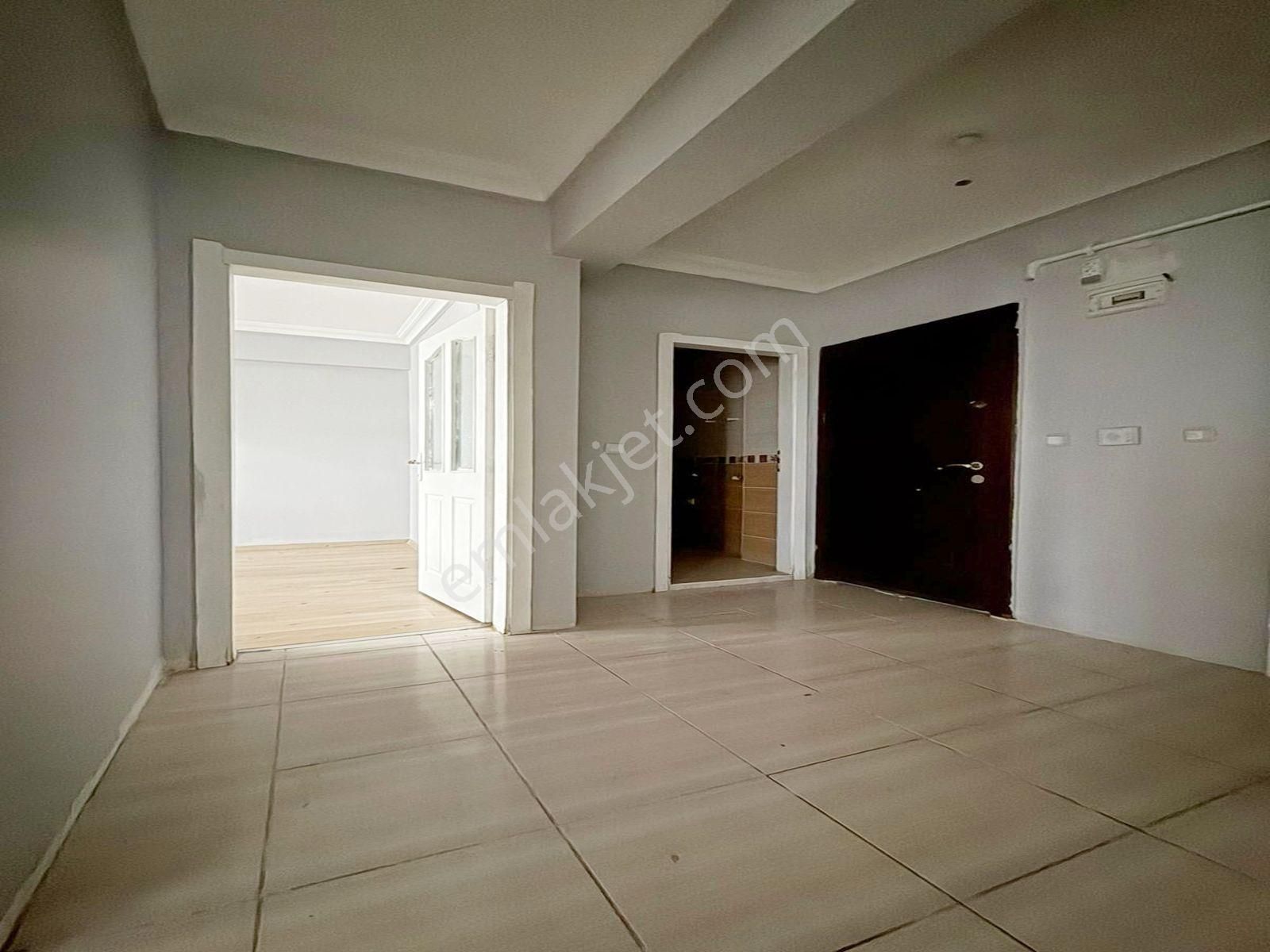 Çınar Mahallesi 2+1 Kiralık Daire Kot Farkından Arakatı Gibi !!! - Görsel 4