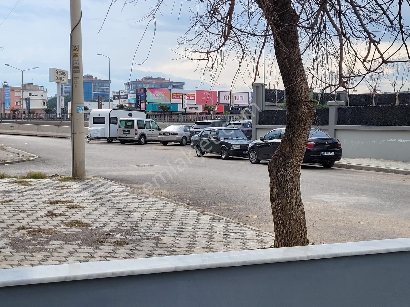 İzmir Çiğli Efesus Outlet Karşısı Tadilatlı 70 M2 Kiralık Dükkan - Görsel 18