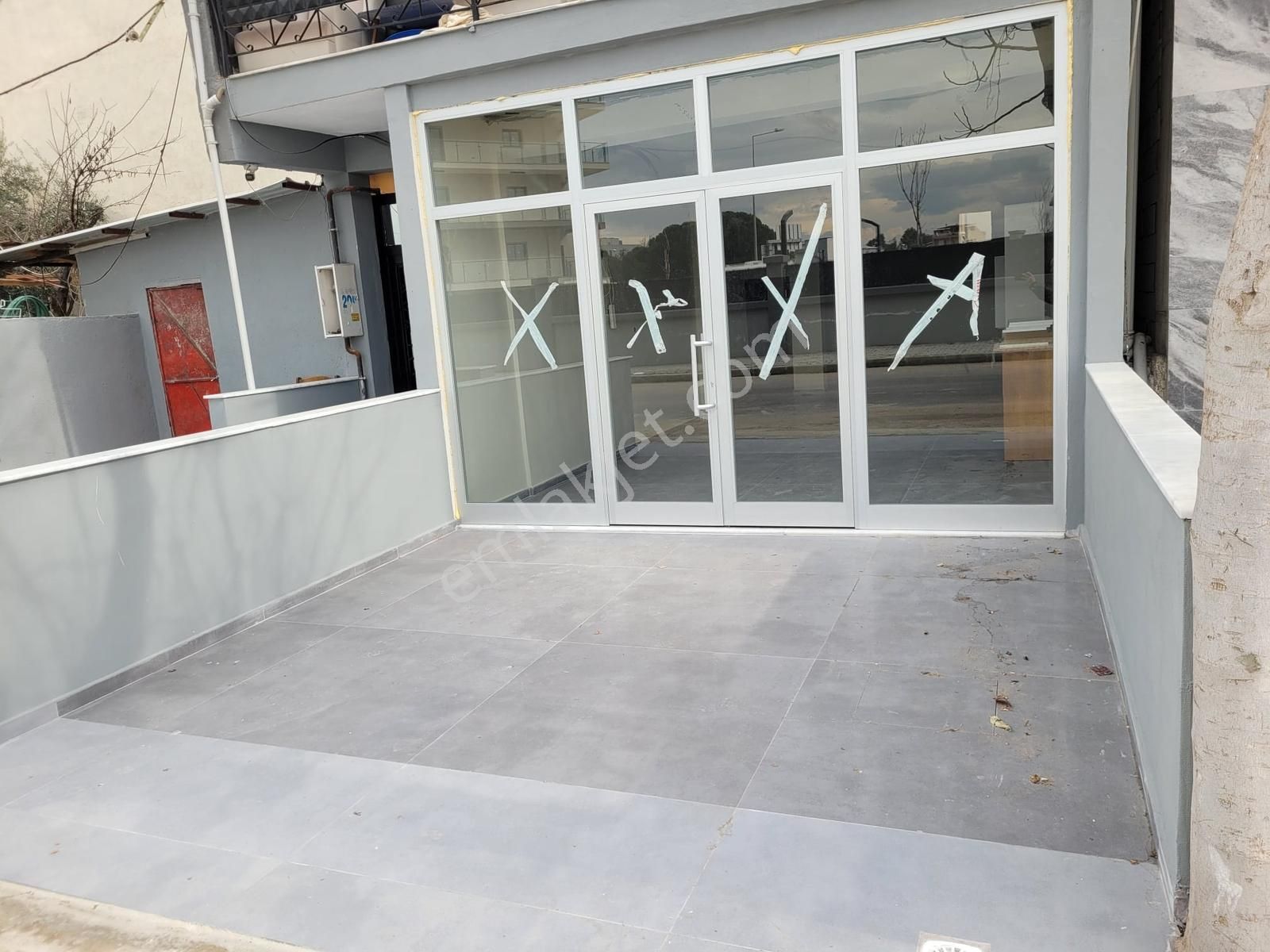 İzmir Çiğli Efesus Outlet Karşısı Tadilatlı 70 M2 Kiralık Dükkan - Görsel 13