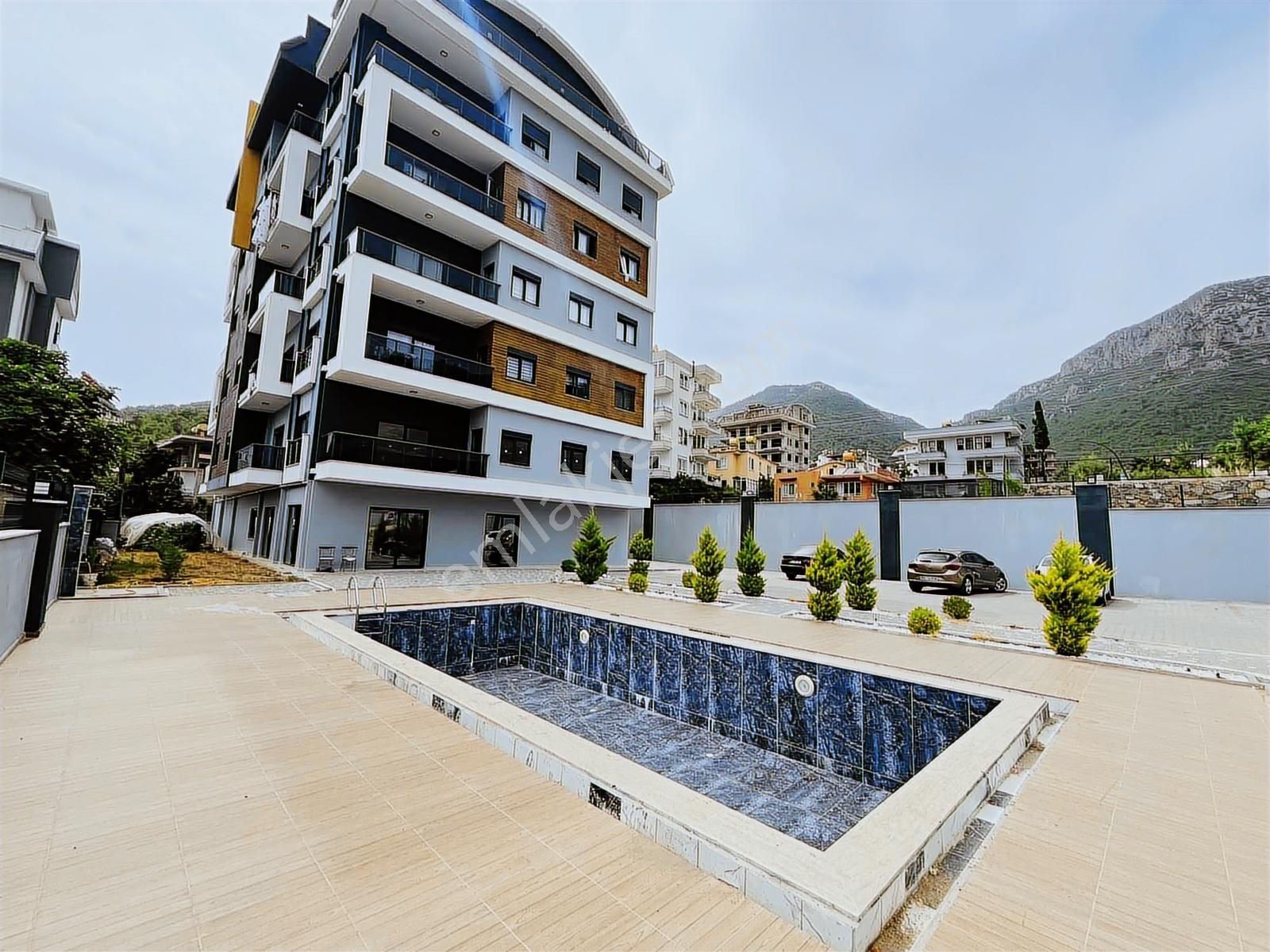 Çıplaklı Mah.takasa Uygun 1+1 Yeni Daire