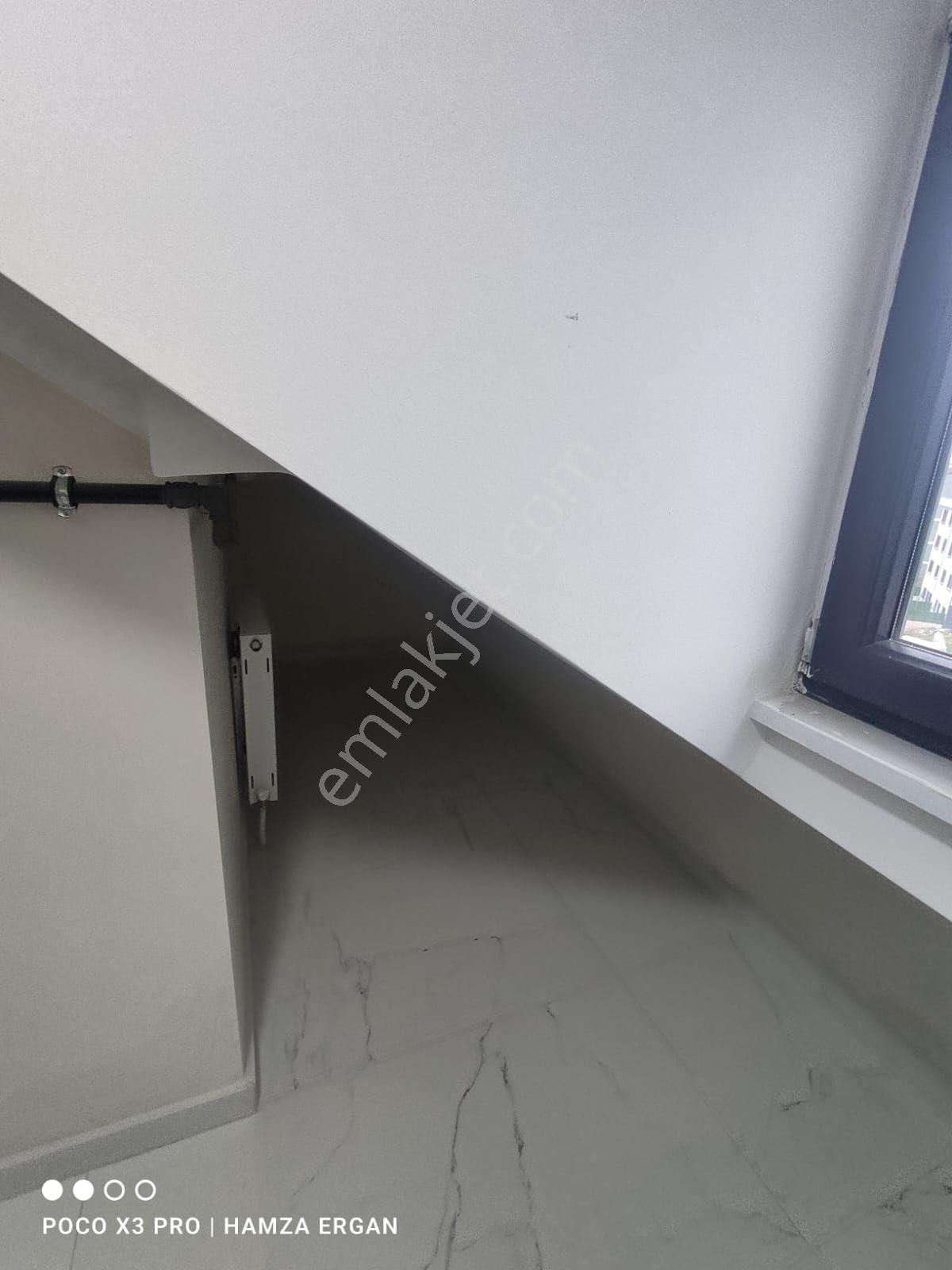 1.79 Krediyle Arnavutköy Nenehatunda Sitede Satılık 4+2 Çatı Kat Dubleks Daire - Görsel 2