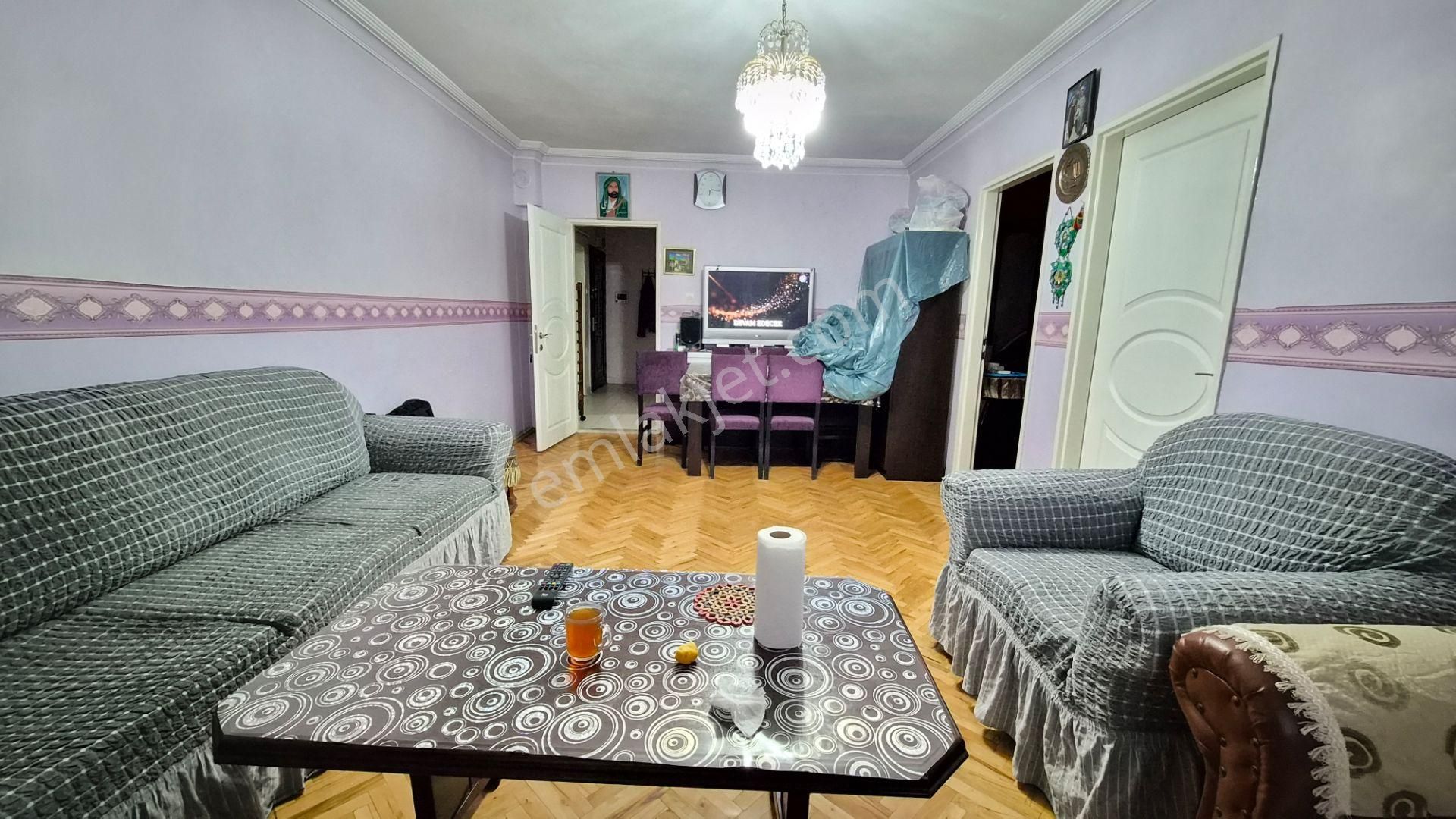 Kent Emlak'tan Tuzluçayırda 1 . Katta 3+1 130 Metre Satılık Daire - Görsel 2