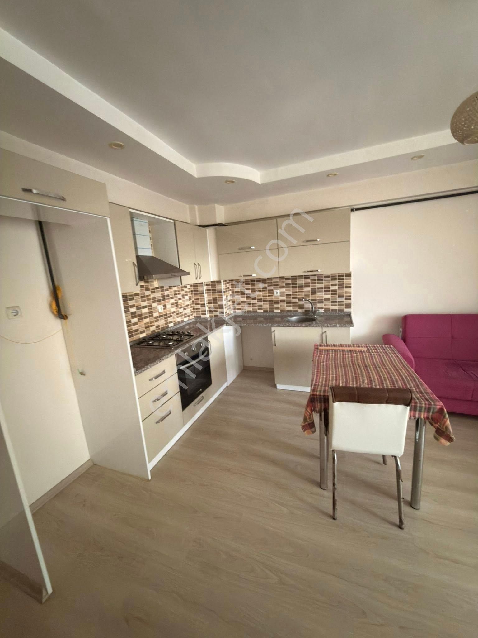 Aydın Nazilli – Yeşilmahalle Site İçerisinde Kiralık 1+1 Daire - Görsel 3