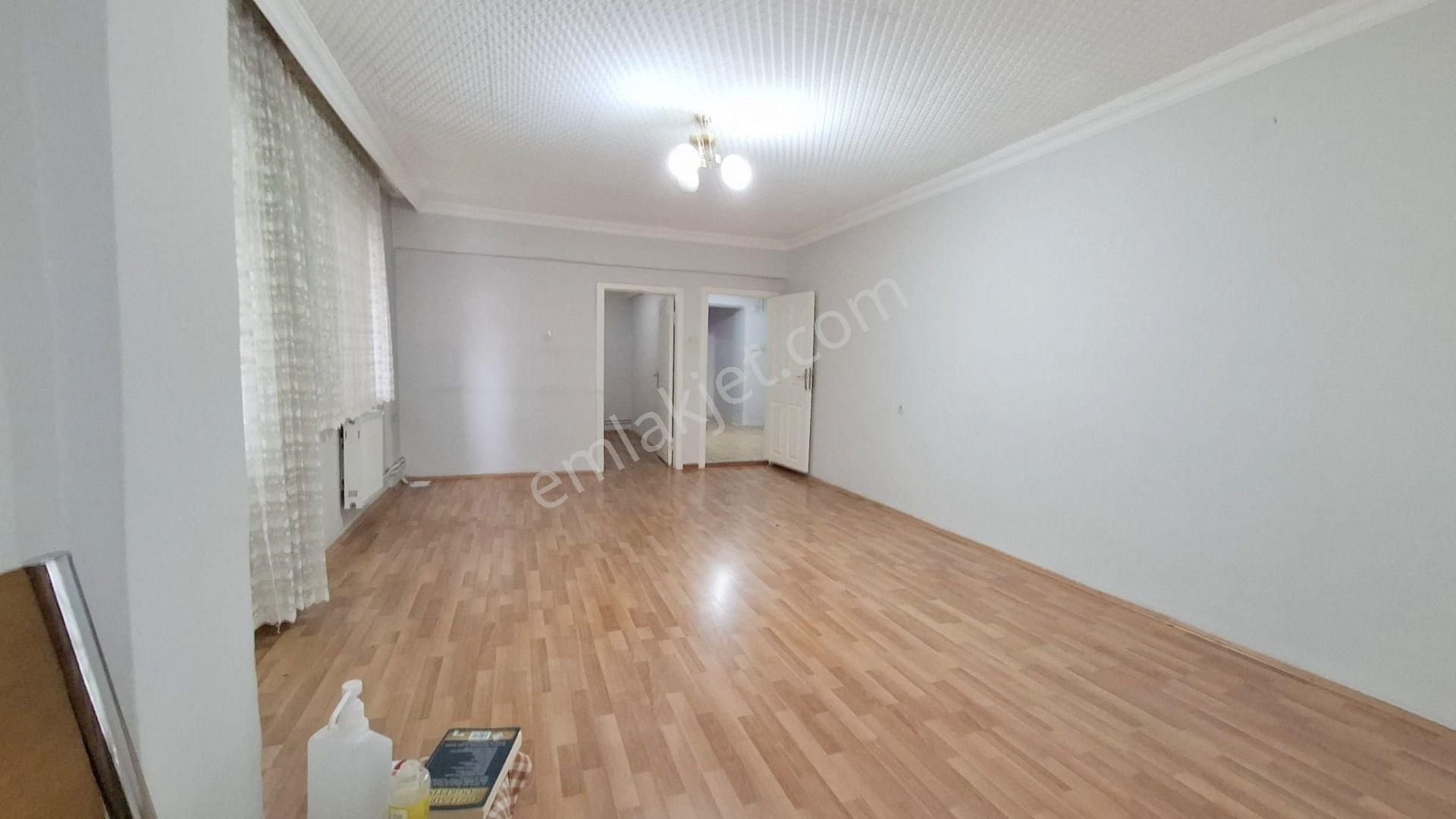 Hemdem Gayrimenkul'den Kazımkarabekir'de Ön Cephe Arakatta 3+1 Satılık Daire - Görsel 11