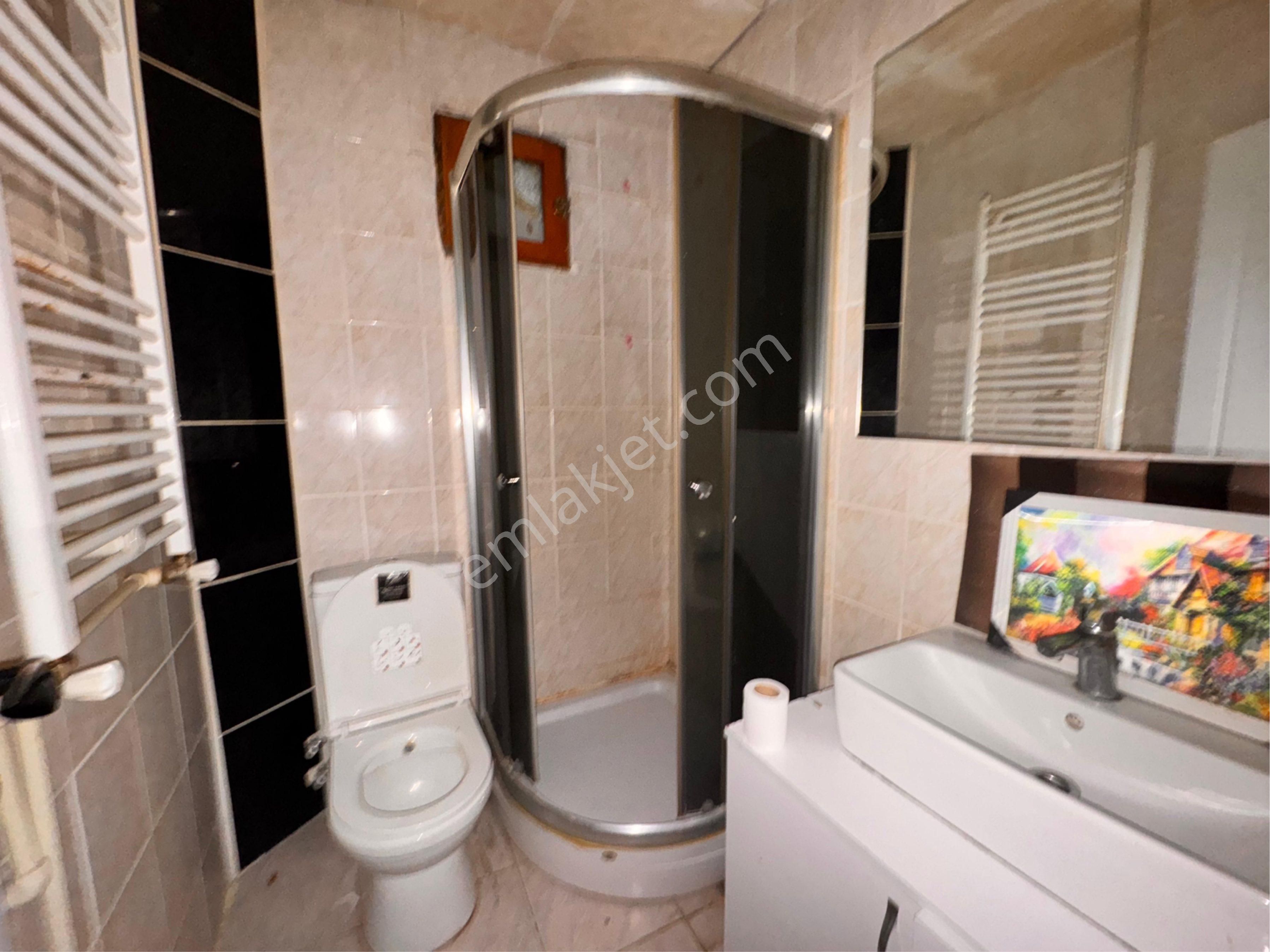 Tekin Emlaktan Kat Konumlu Esertepe Merkezde Mantolamalı Bağımsız Salon 3+1 Satılık Fırsat !!! - Görsel 2