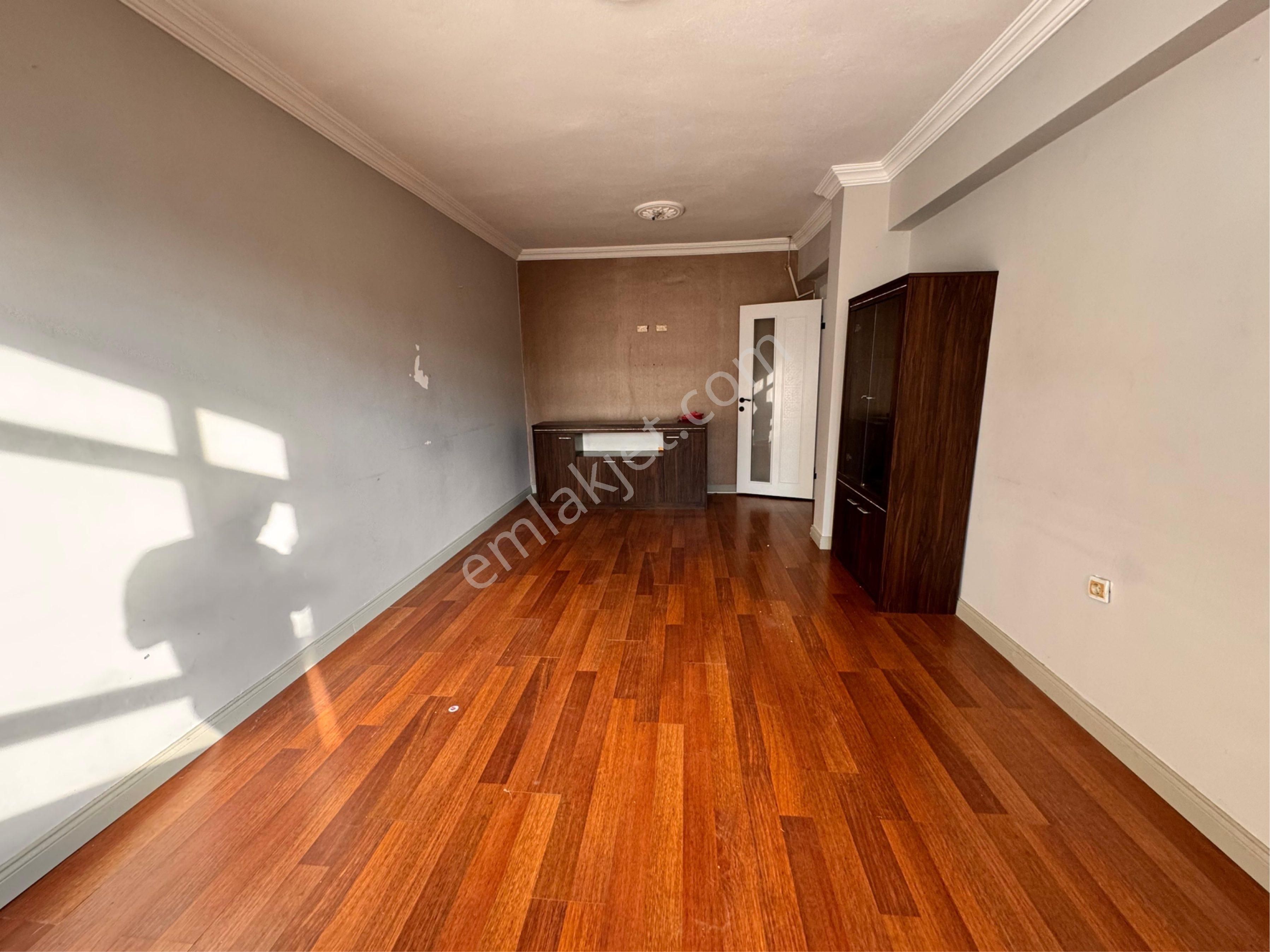 Tekin Emlaktan Kat Konumlu Esertepe Merkezde Mantolamalı Bağımsız Salon 3+1 Satılık Fırsat !!! - Görsel 9