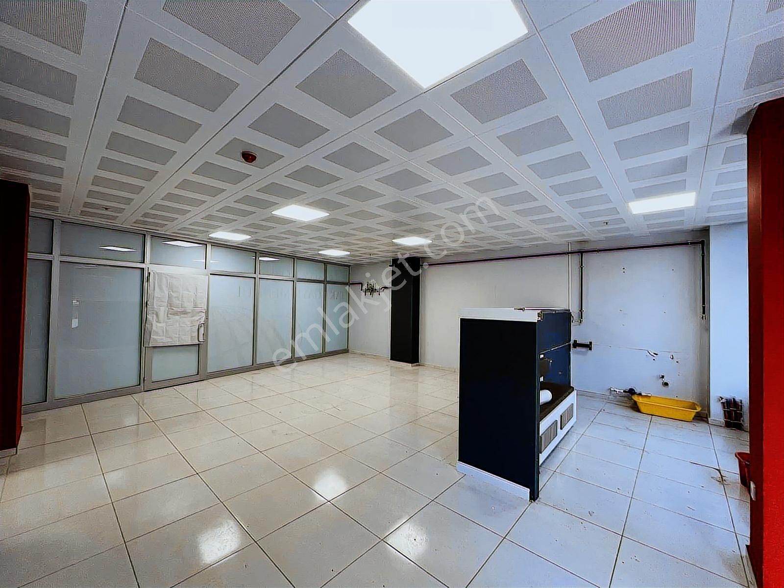 Rw Taka | Pazarkapıda Merkezi Konumda Dükkan & Ofis - Görsel 3