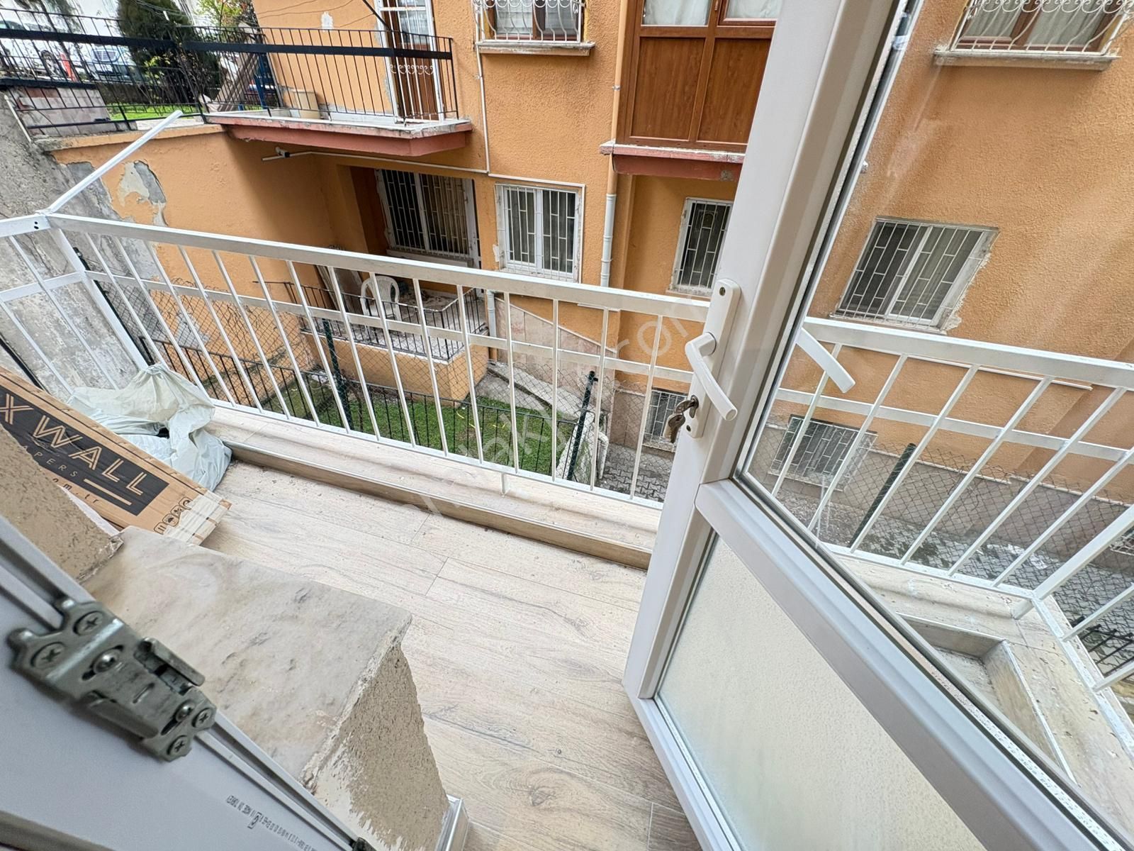 Göral Dan ' 2+1 Arakatta Balkonlu Lüks Yapılı Sokullu Cad Yanı - Görsel 30