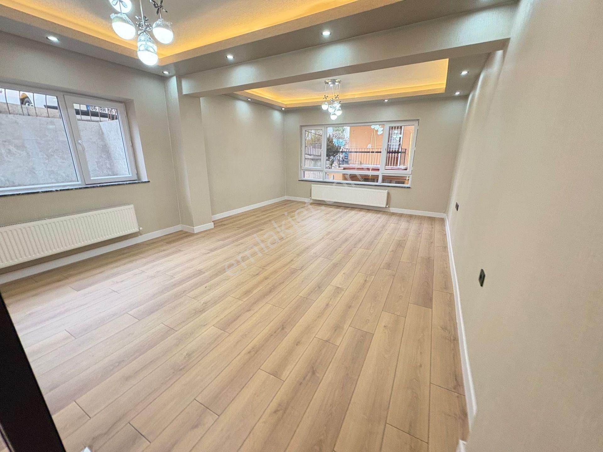 Göral Dan ' 2+1 Arakatta Balkonlu Lüks Yapılı Sokullu Cad Yanı - Görsel 24