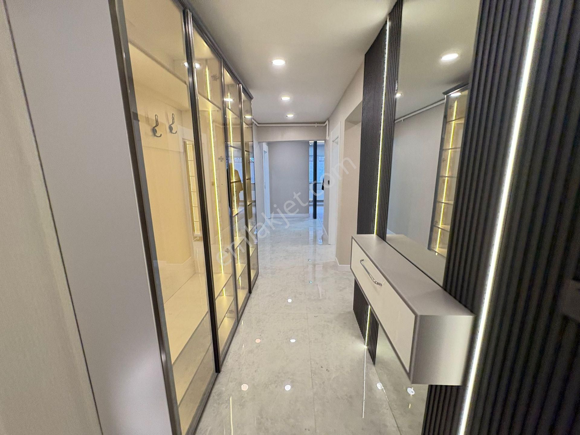 Göral Dan ' 2+1 Arakatta Balkonlu Lüks Yapılı Sokullu Cad Yanı - Görsel 3