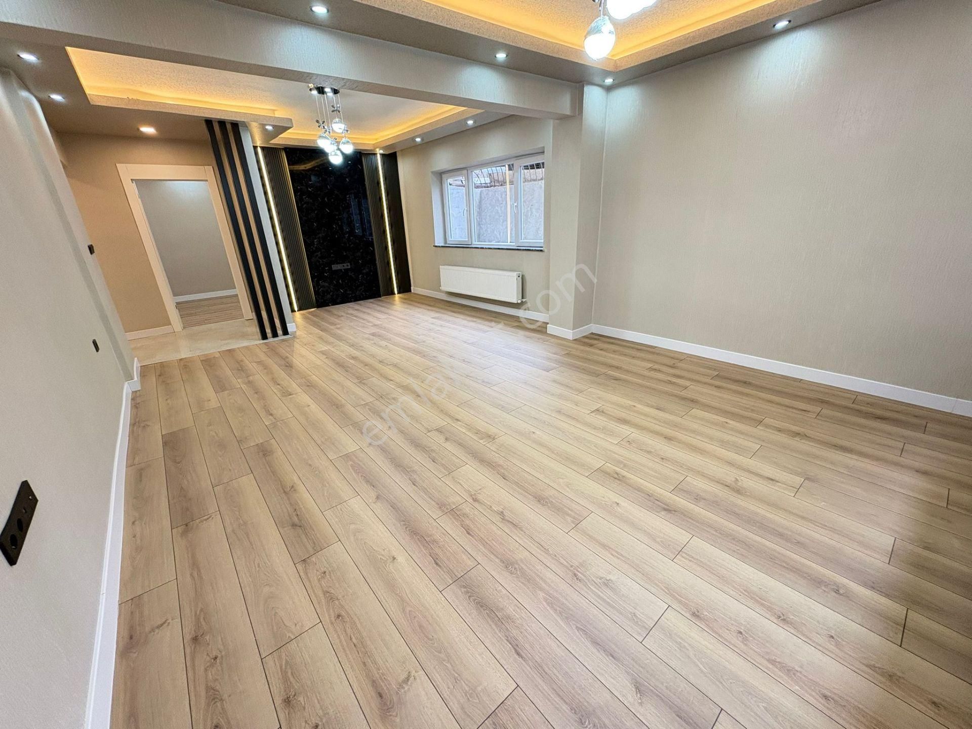 Göral Dan ' 2+1 Arakatta Balkonlu Lüks Yapılı Sokullu Cad Yanı - Görsel 25