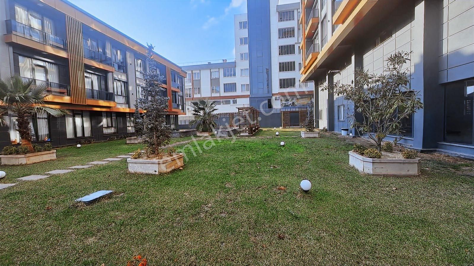 Redstone'dan Uysal Boulevard'da Kiralık 1+1 Daire - Görsel 16