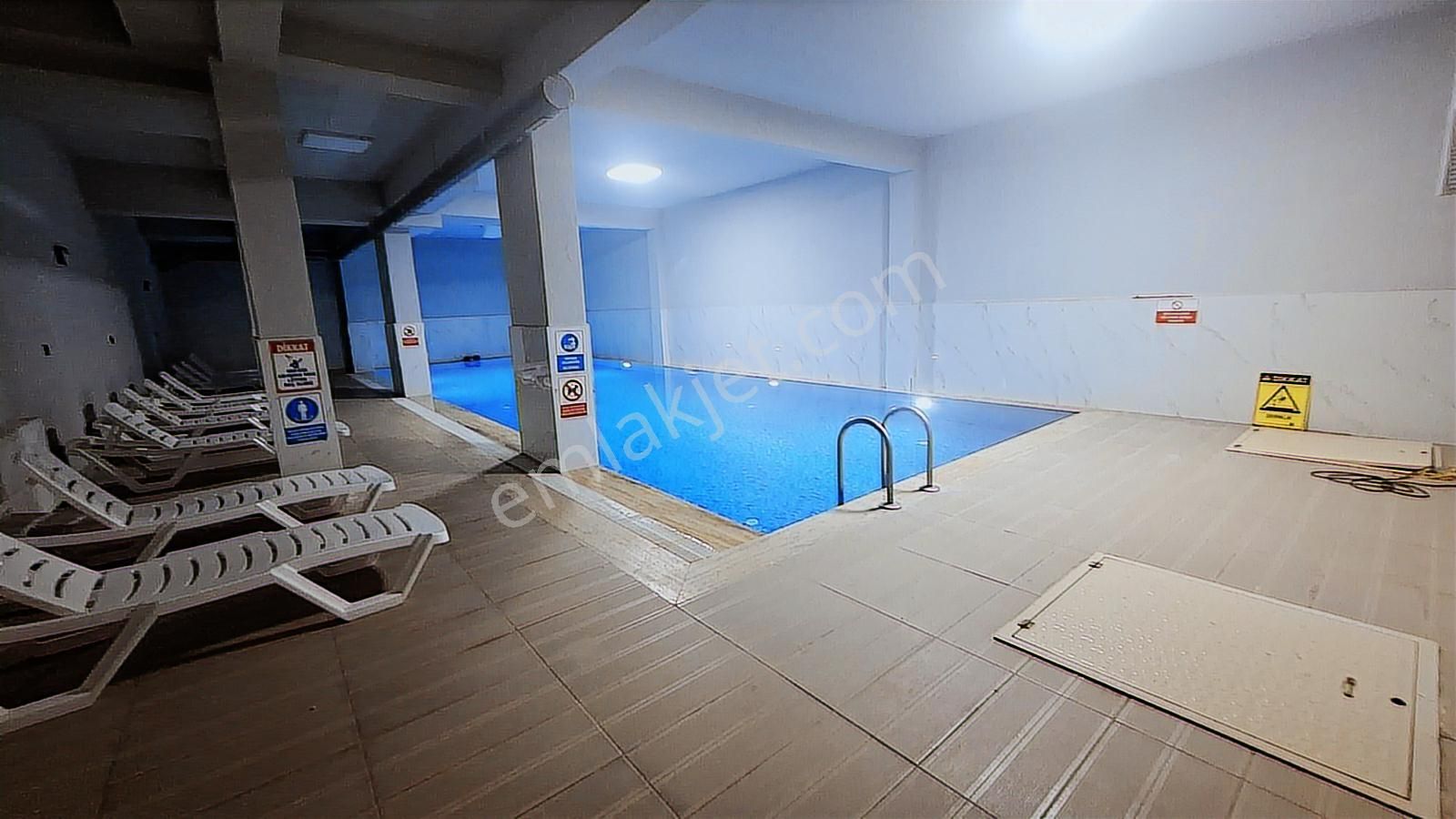 Redstone'dan Uysal Boulevard'da Kiralık 1+1 Daire - Görsel 14
