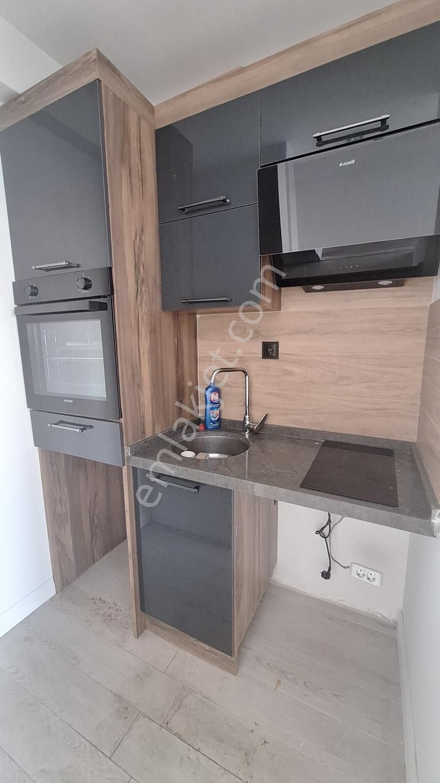 Redstone'dan Uysal Boulevard'da Kiralık 1+1 Daire - Görsel 7
