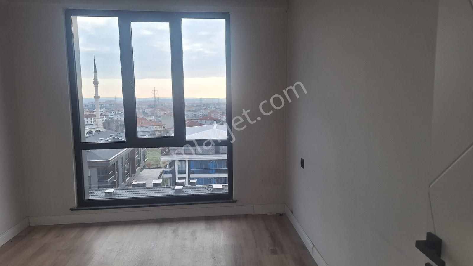 Redstone'dan Uysal Boulevard'da Kiralık 1+1 Daire - Görsel 8
