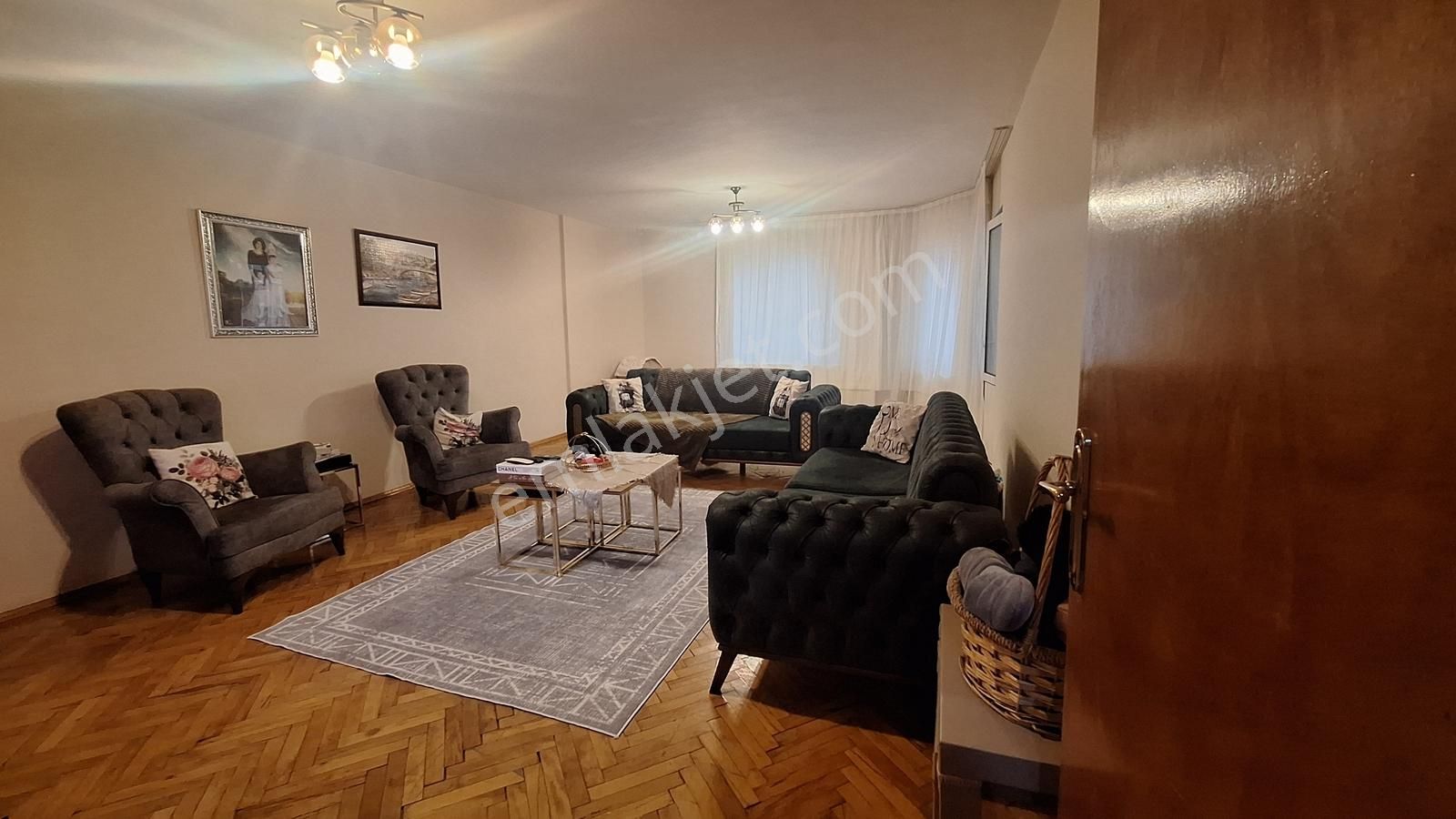 Redstone'dan Muhittin Mahallesin'de Satılık 3+1 Daire