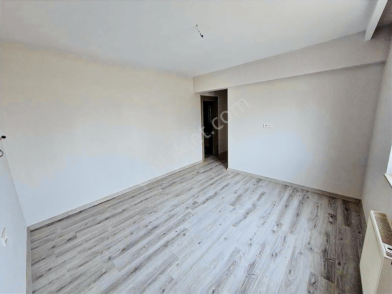 Cumhuriyet Mah Sıfır Kapalı Mutfaklı 3+1 Satılık Daire - Görsel 3