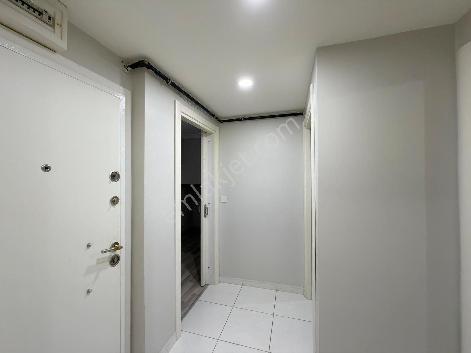 Salih Emlak 'tan Kuleli, E5, Metro Yakını 2+1 Kredili Daire - Görsel 10