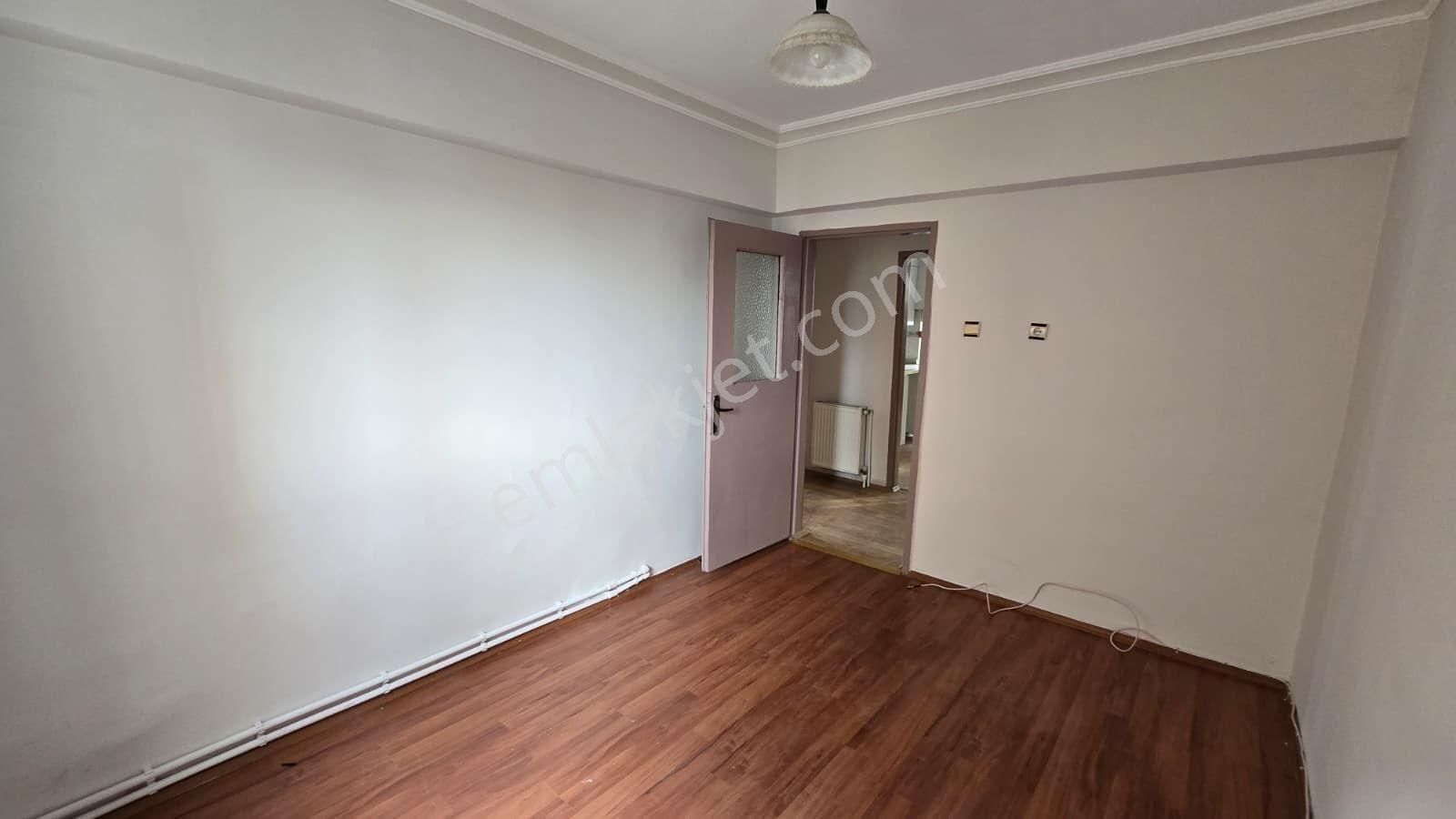 Gökçek Mahallesi''nde Metroya Yakın 3+1 Kiralık Daire - Görsel 27