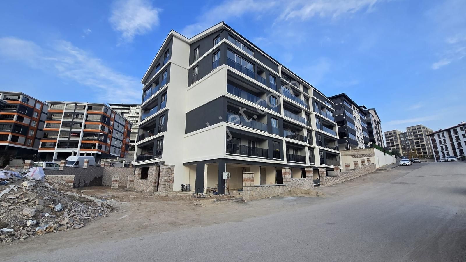 Gölbaşı Seğmenler Mah. Hastane Yanı Sıfır 2+1 Satılık Daire - Görsel 35