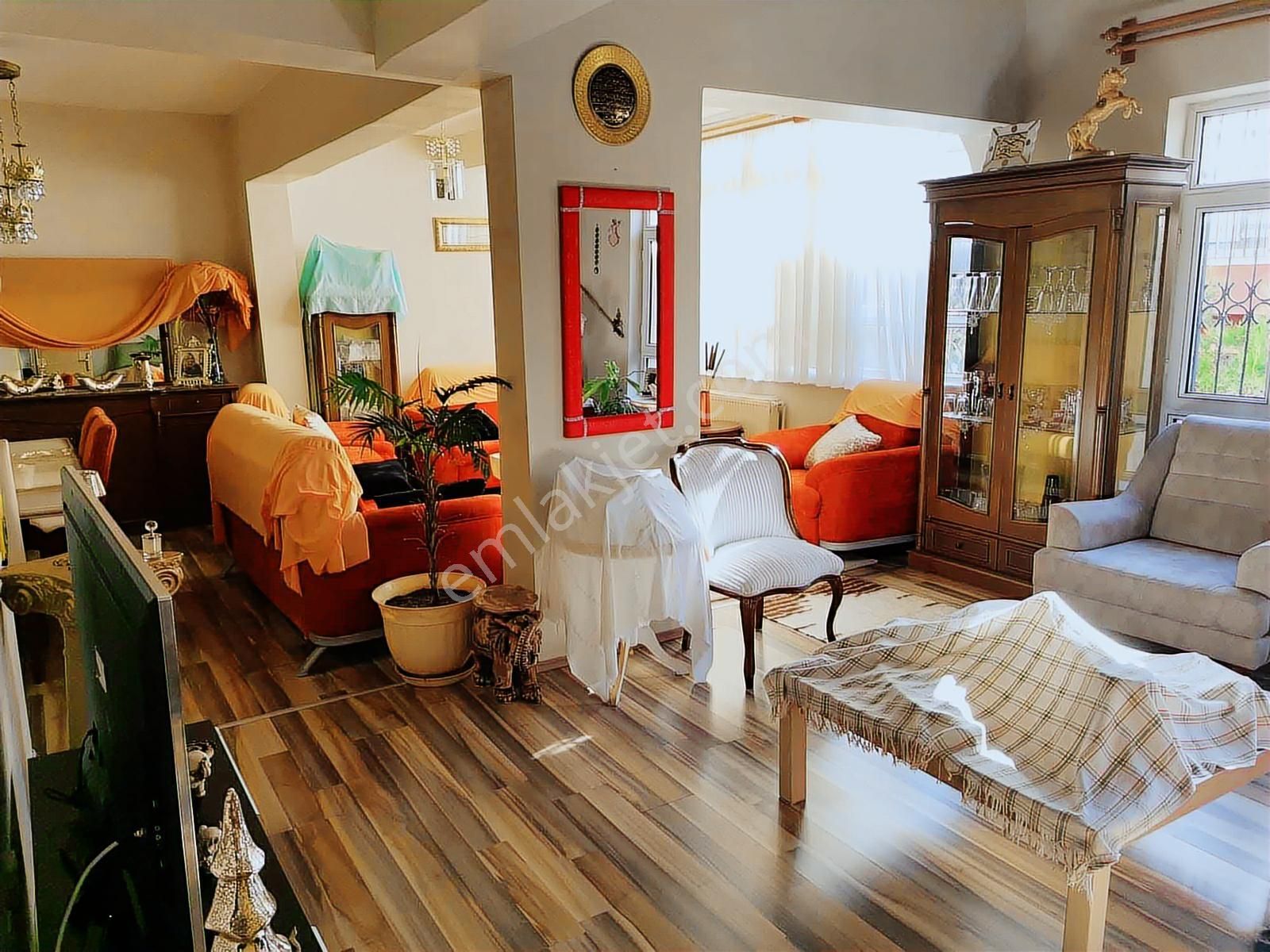 Batıkent Atlantise Yakın Saygınlarda A Tipi 5+1 Satılık Triplex - Görsel 24