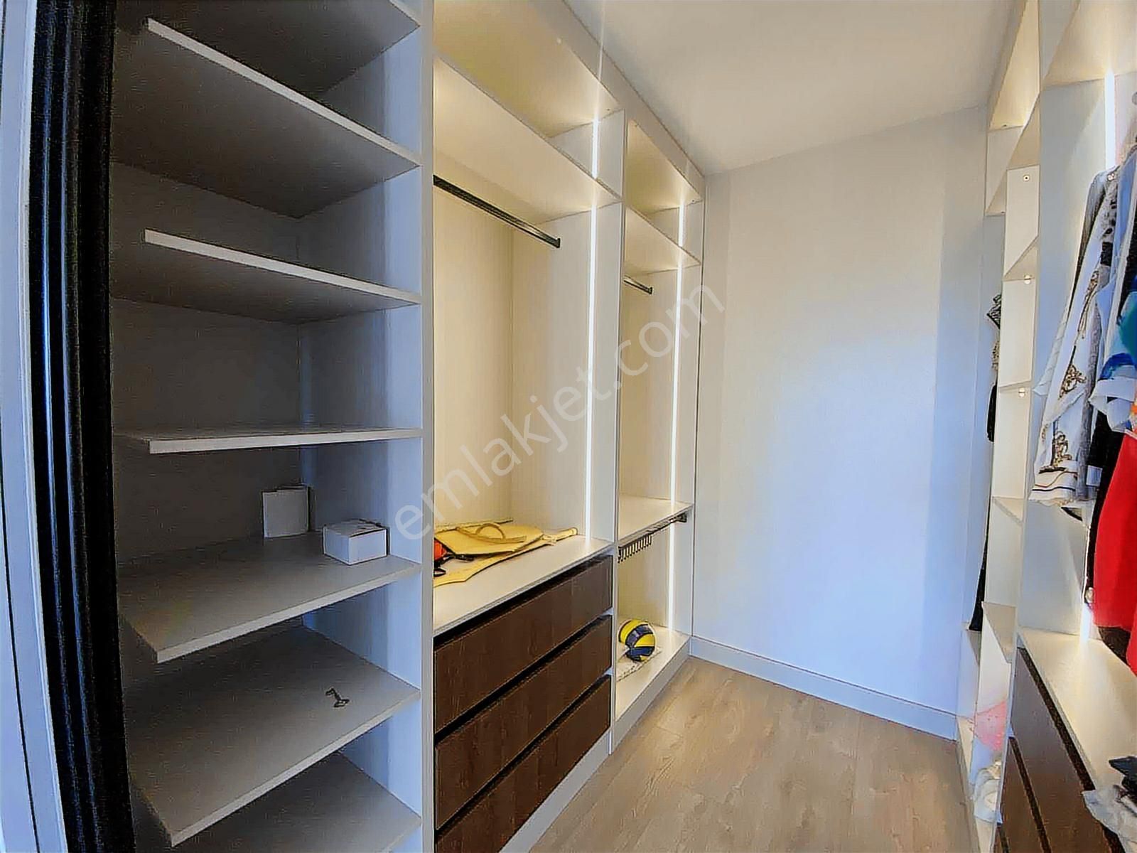 Cumhuriyet Mah. Panoramik Göl Manzaralı 4+1 Satılık Daire - Görsel 25