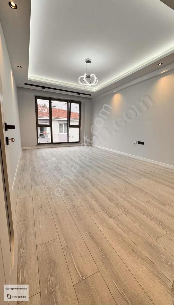 [egm Gayrimenkul] Çamlıca'da İyi Konumda Lüks 3+1 Özel Garajlı - Görsel 5