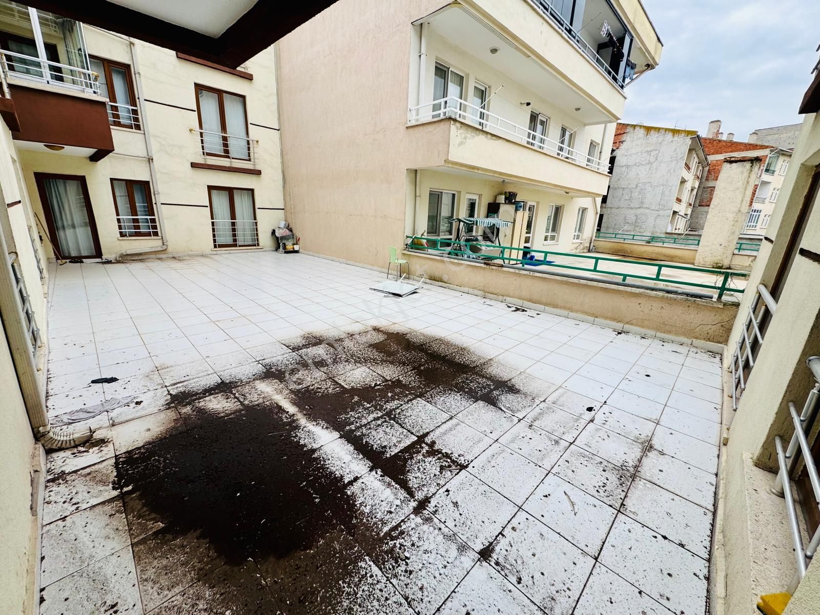 Gaziosmanpaşada 2.kat 4+1 Asansörlü Kiralık Daire Karadeniz Emlk - Görsel 21