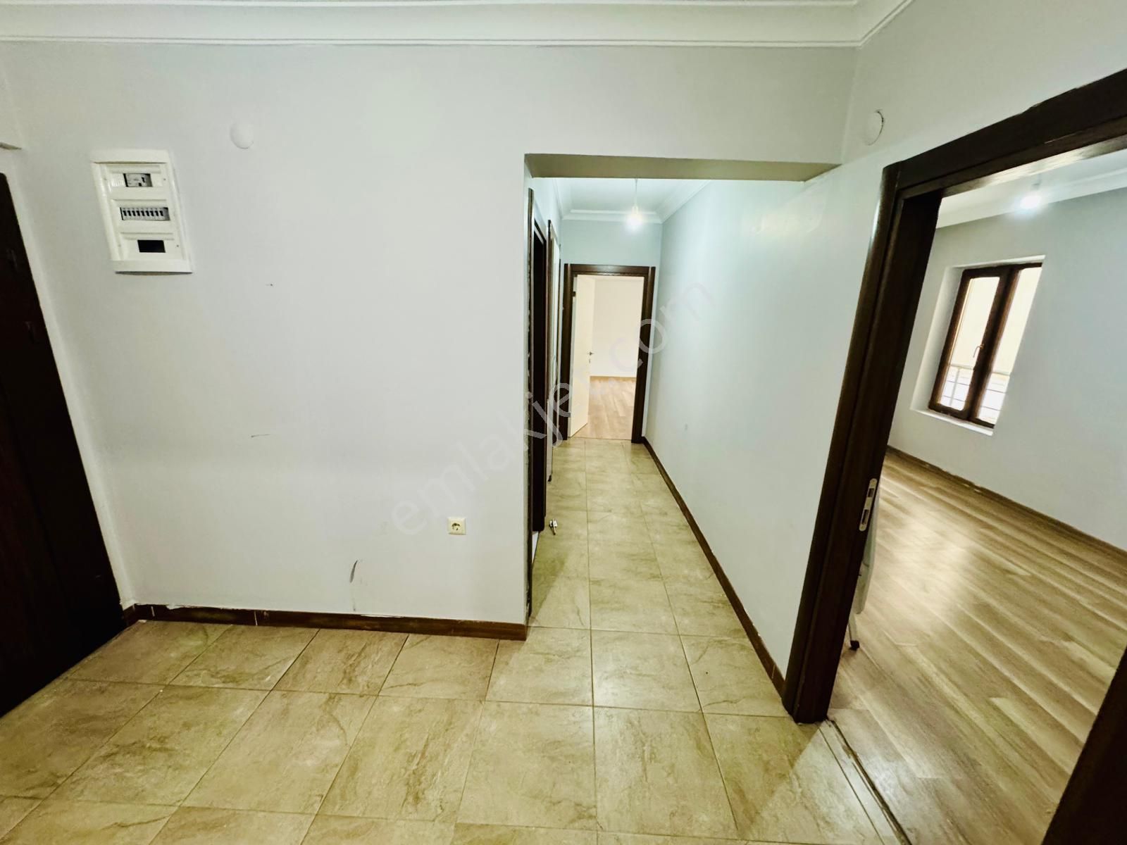 Gaziosmanpaşada 2.kat 4+1 Asansörlü Kiralık Daire Karadeniz Emlk - Görsel 13