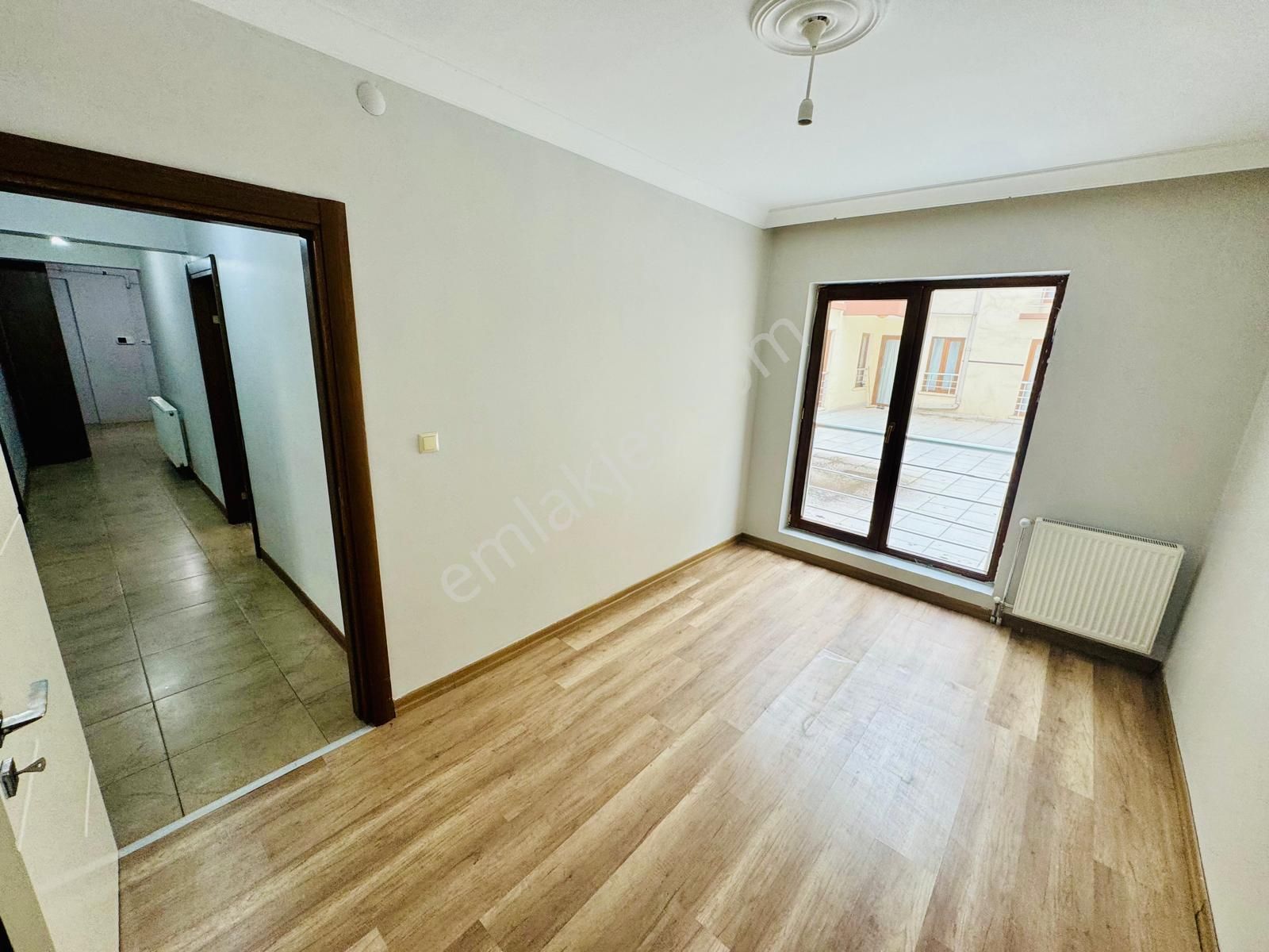 Gaziosmanpaşada 2.kat 4+1 Asansörlü Kiralık Daire Karadeniz Emlk - Görsel 14