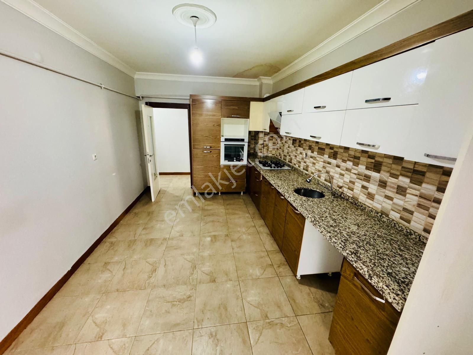 Gaziosmanpaşada 2.kat 4+1 Asansörlü Kiralık Daire Karadeniz Emlk - Görsel 4