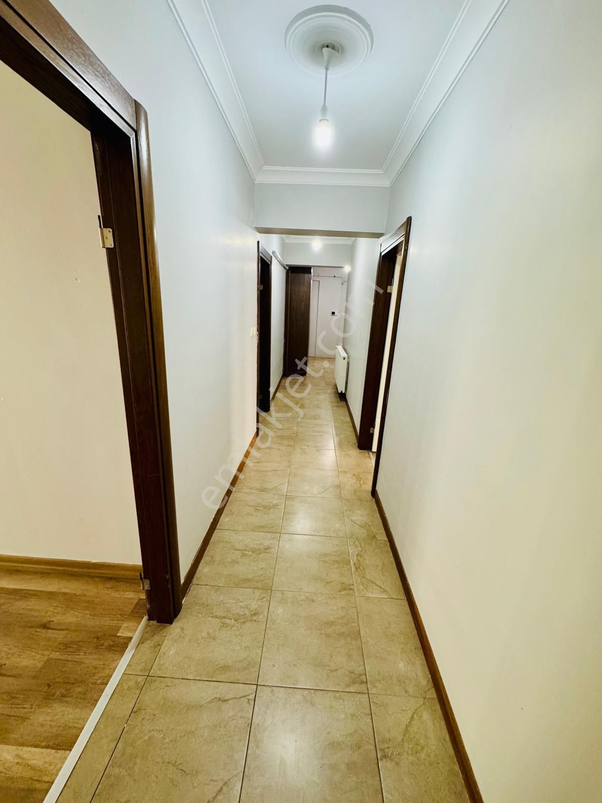 Gaziosmanpaşada 2.kat 4+1 Asansörlü Kiralık Daire Karadeniz Emlk - Görsel 17