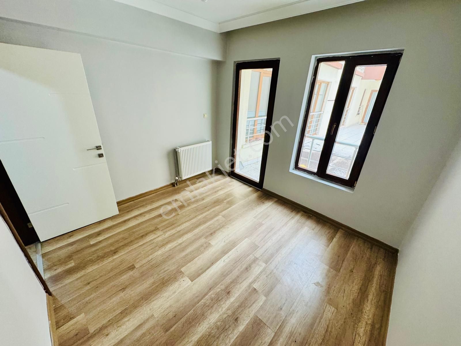 Gaziosmanpaşada 2.kat 4+1 Asansörlü Kiralık Daire Karadeniz Emlk - Görsel 20