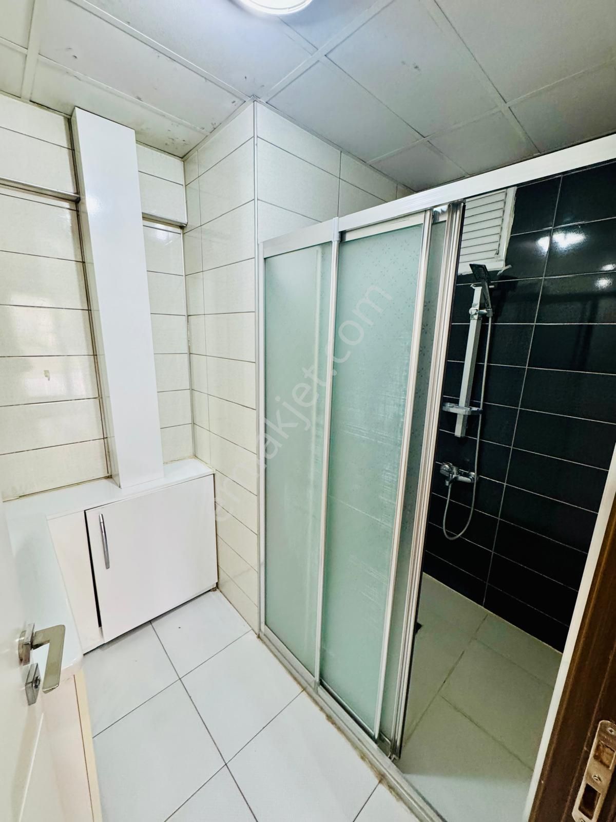 Gaziosmanpaşada 2.kat 4+1 Asansörlü Kiralık Daire Karadeniz Emlk - Görsel 34