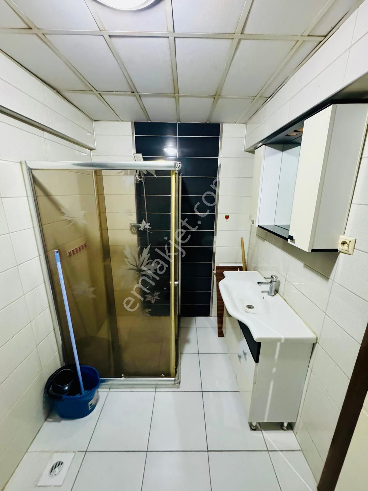 Gaziosmanpaşada 2.kat 4+1 Asansörlü Kiralık Daire Karadeniz Emlk - Görsel 24