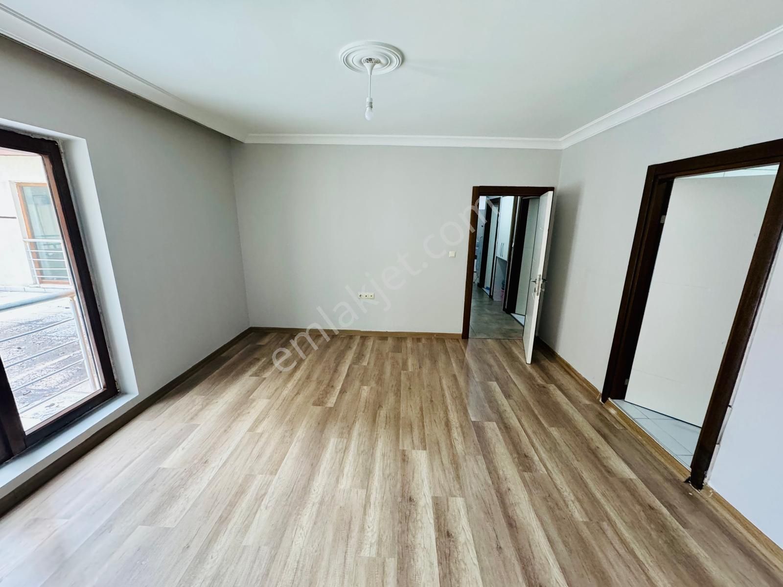 Gaziosmanpaşada 2.kat 4+1 Asansörlü Kiralık Daire Karadeniz Emlk - Görsel 32