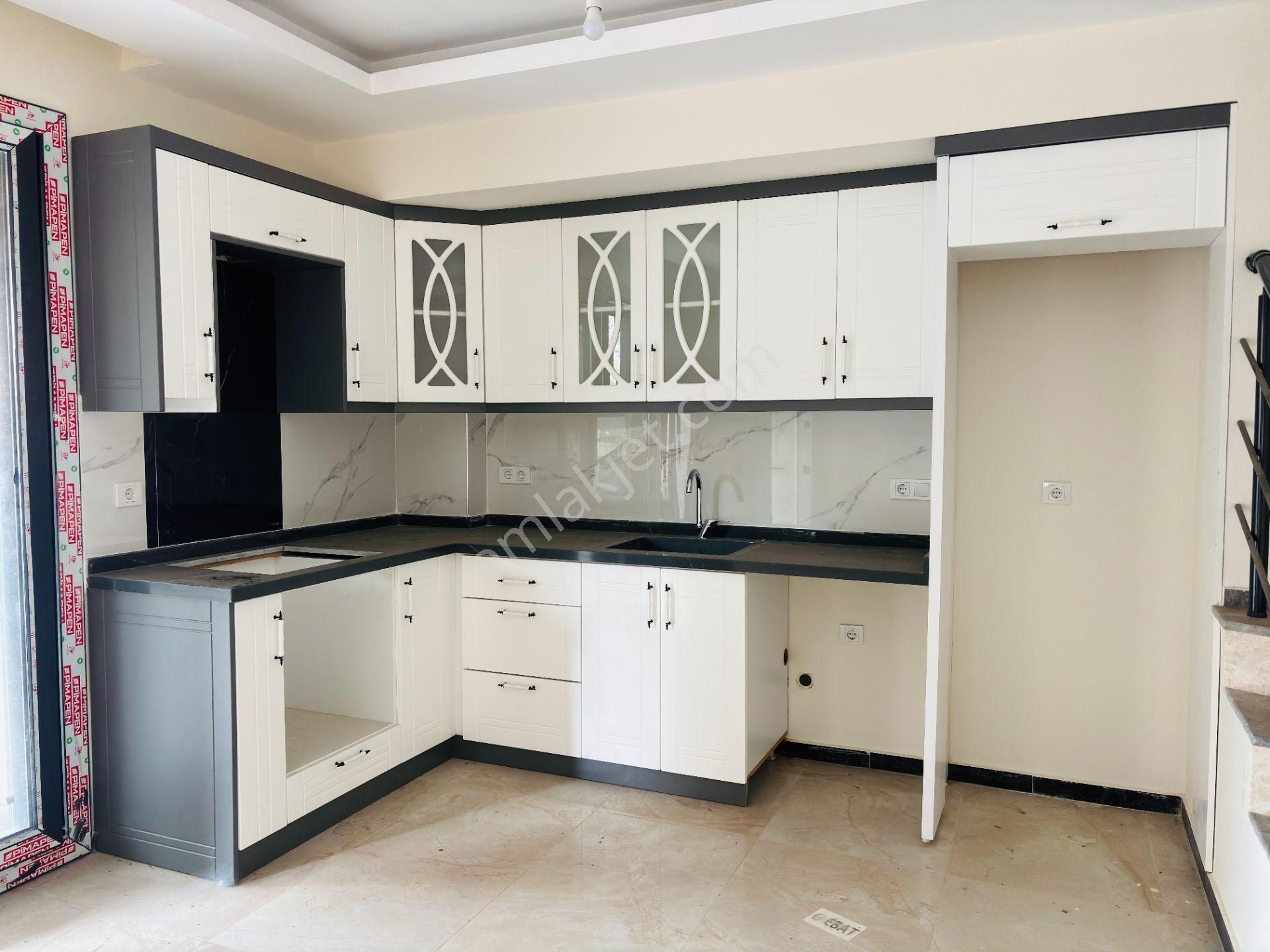 İzmir Seferihisar Doğanbey'in Merkezinde Geniş Yapılı 3+1 Satılık Villa - Görsel 11