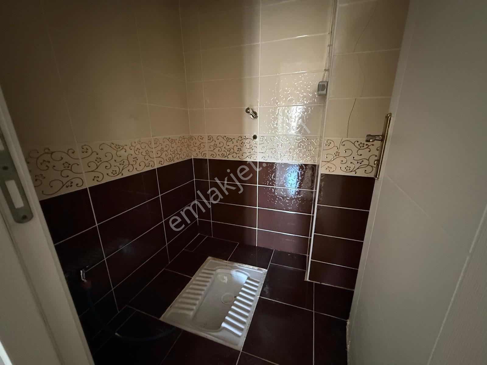 Beylikdüzü Yakuplu Metrobüse 700m Mesafede Satılık 2+1 Daire - Görsel 2