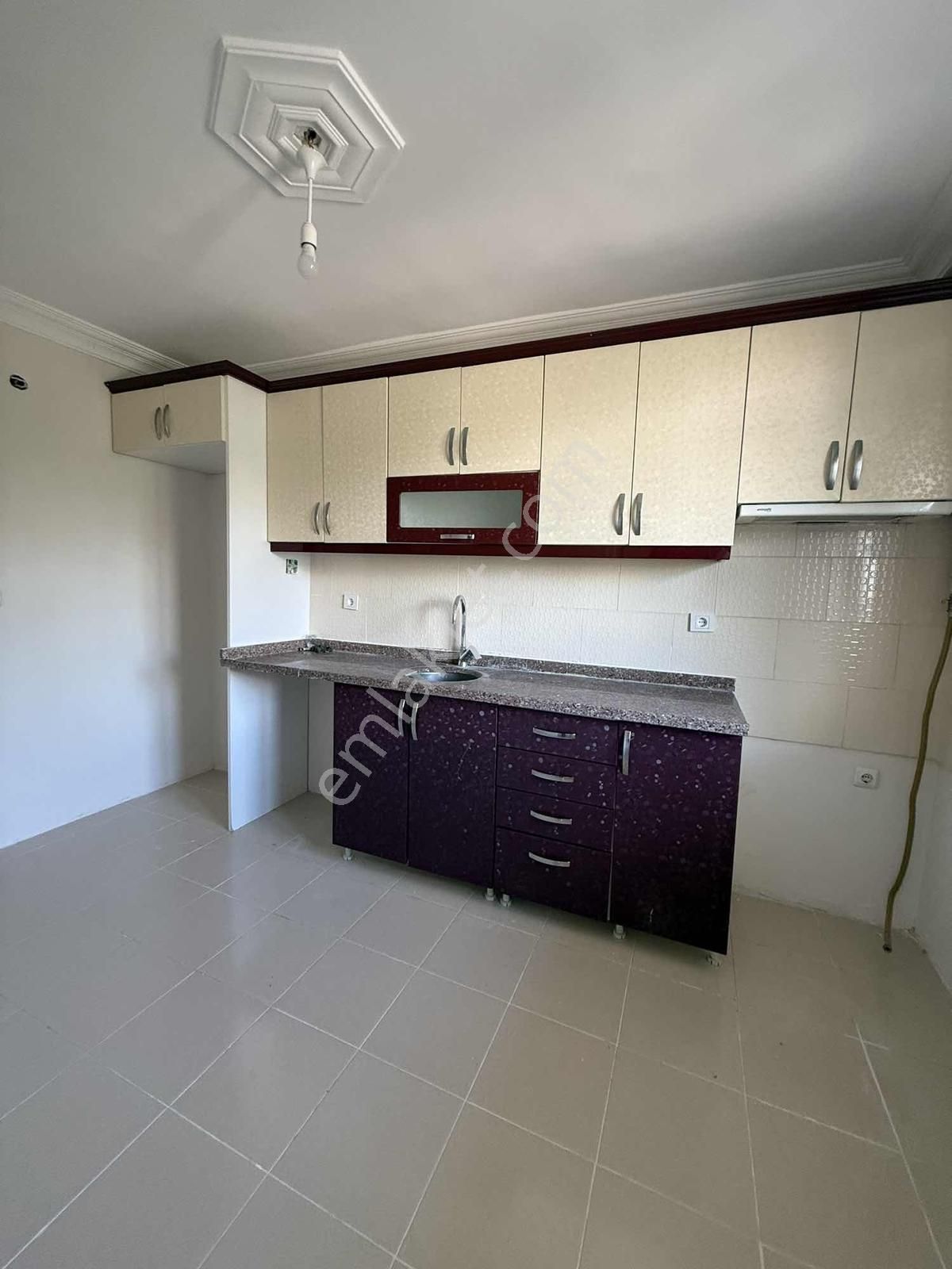 Beylikdüzü Yakuplu Metrobüse 700m Mesafede Satılık 2+1 Daire - Görsel 14