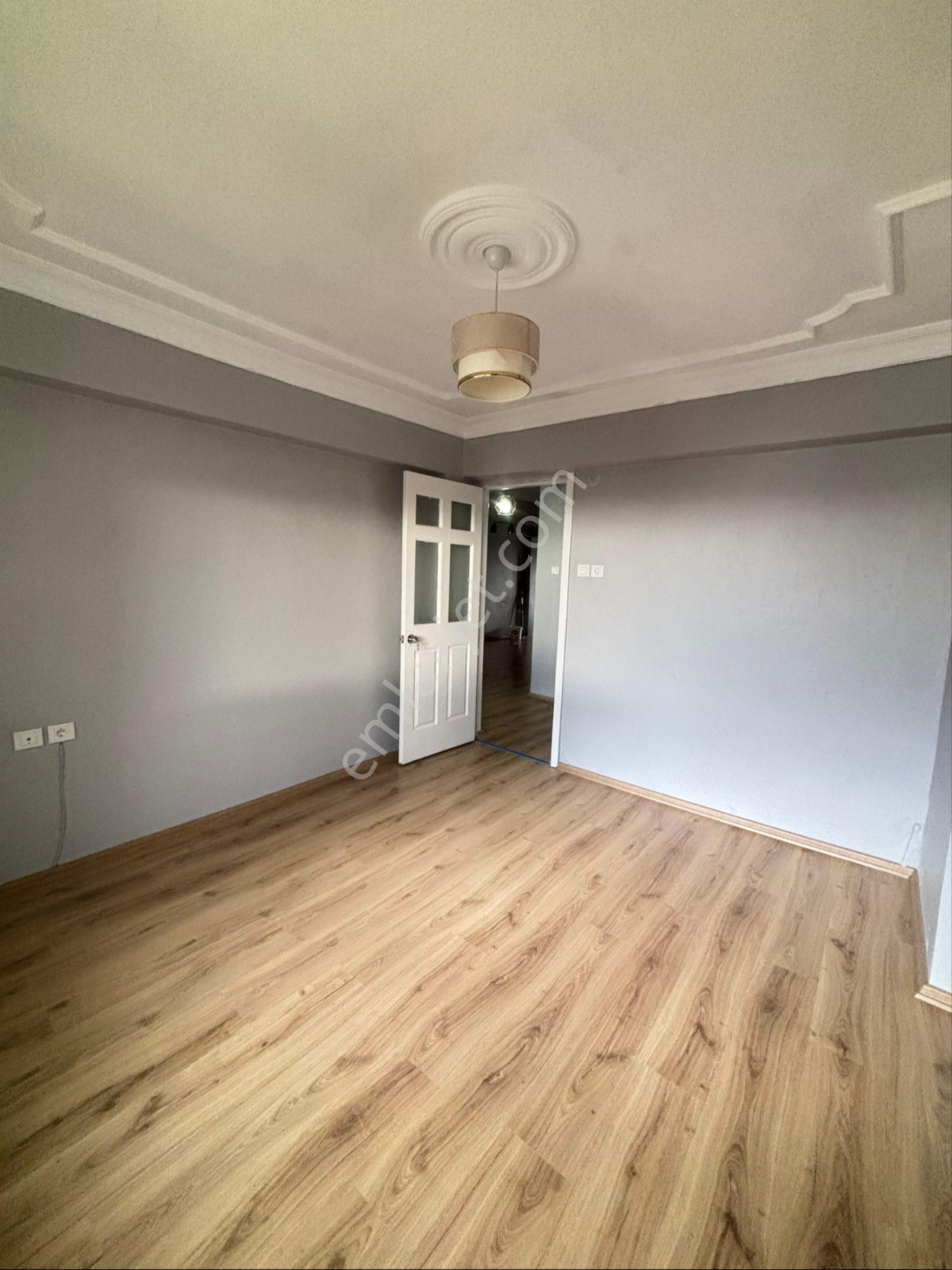 Nazilli Turan Mahallesinde Satılık Sıfır Tadilatlı 2+1 Daire - Görsel 4