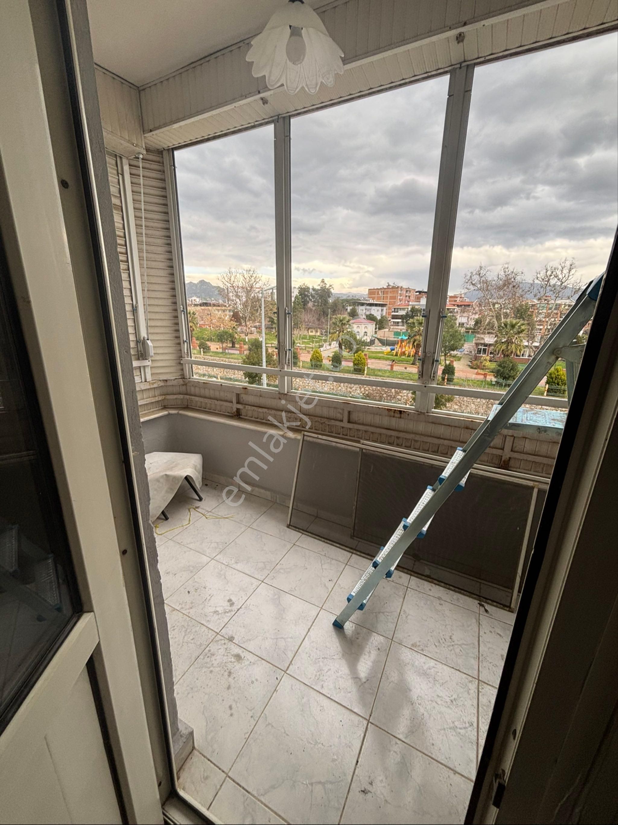 Nazilli Turan Mahallesinde Satılık Sıfır Tadilatlı 2+1 Daire - Görsel 20